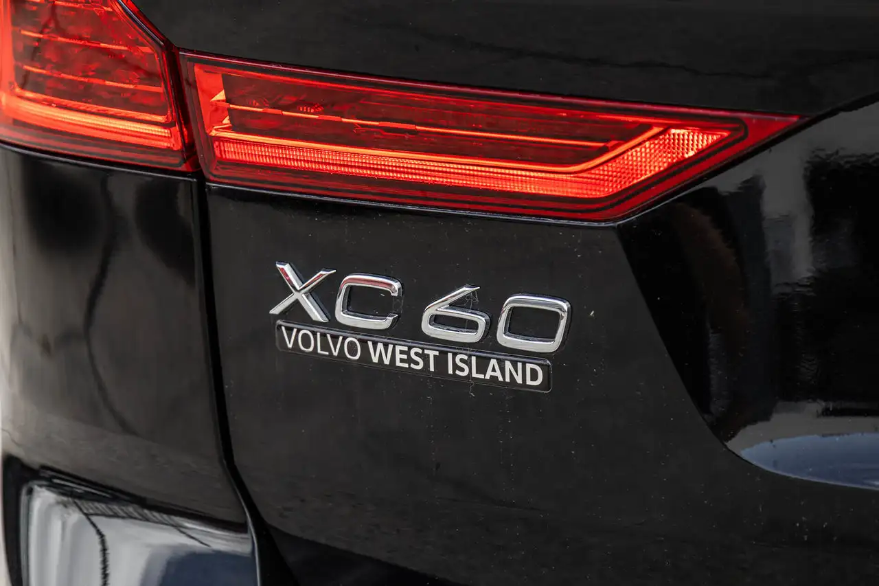 Volvo XC60 снимка Volvo XC60
