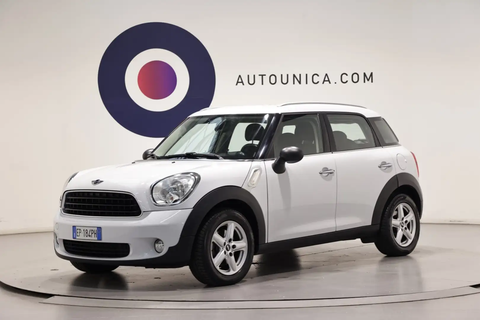 MINI One D Countryman NEOPATENTATI Blanc - 1
