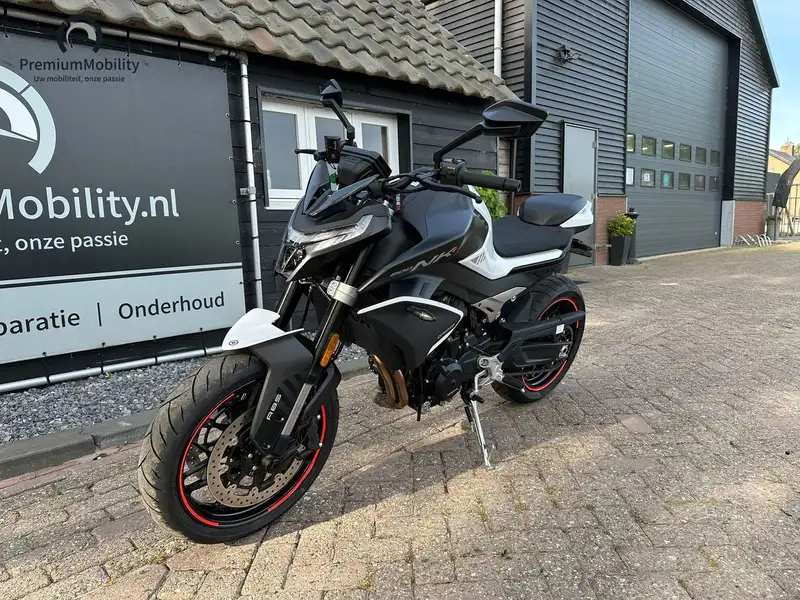 CFMOTO 800 NK - foto 5