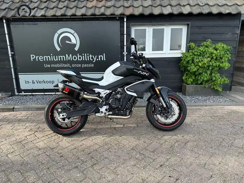 CFMOTO 800 NK - foto 2