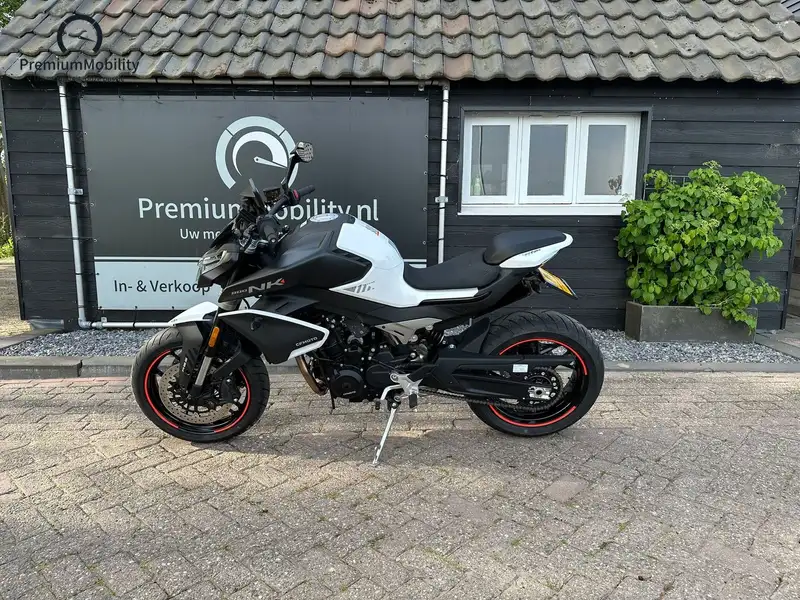 CFMOTO 800 NK - foto 3