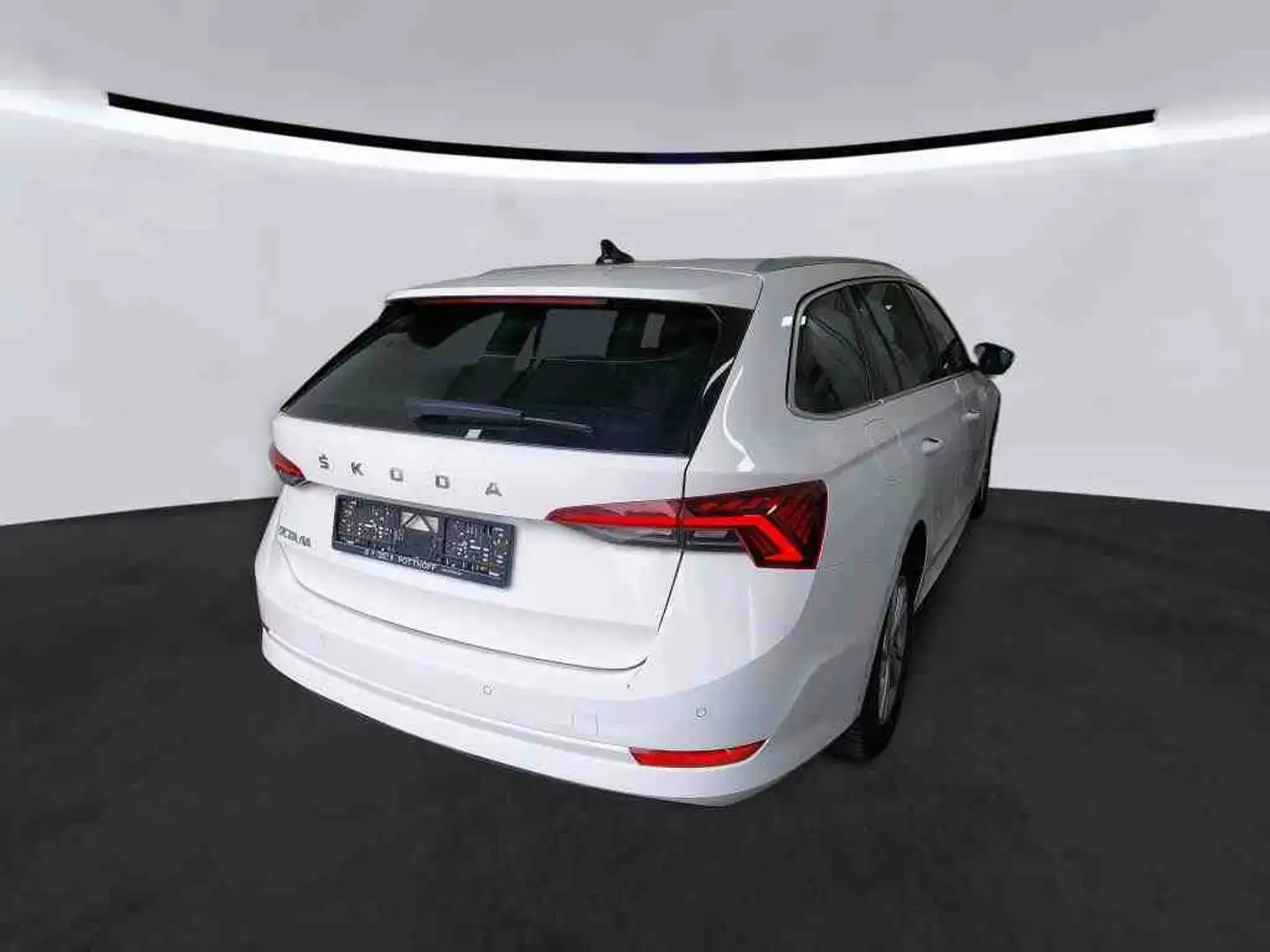 Skoda Octavia Skoda Octavia Combi 2.0 TDI 85 kW Style *AHK*Nav Blanc - 2
