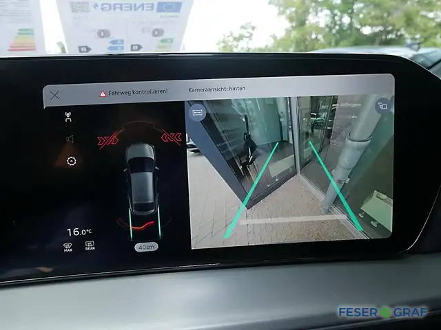 Audi Q4 E-Tron view 8
