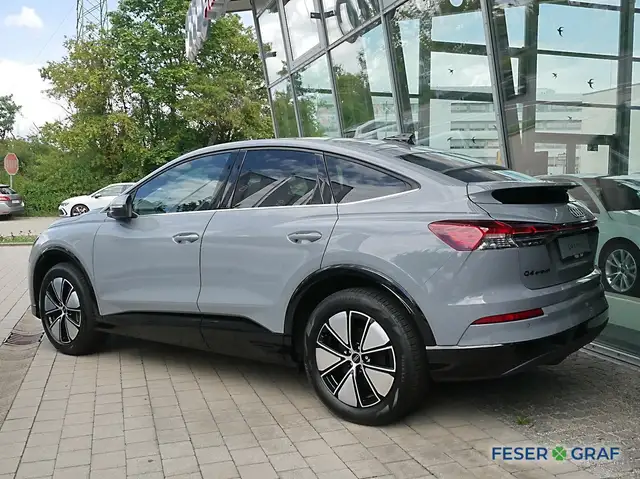 Audi Q4 E-Tron view 3