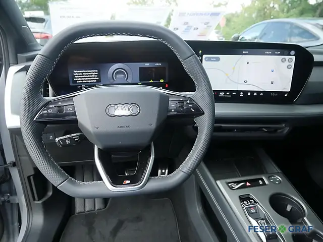 Audi Q4 E-Tron view 4