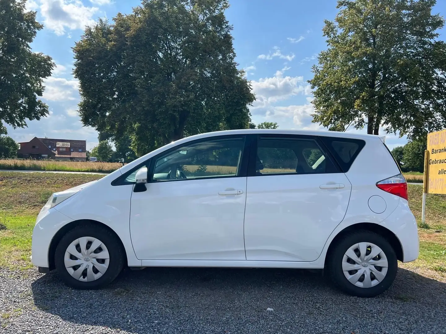 Toyota Verso-S Life*TÜV NEU*Kamera*Navi*Garantie* Biały - 2