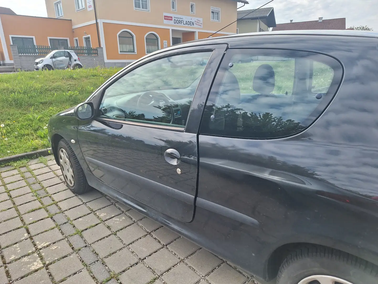 Peugeot 206 206 Look 1,4 Look Schwarz - 1