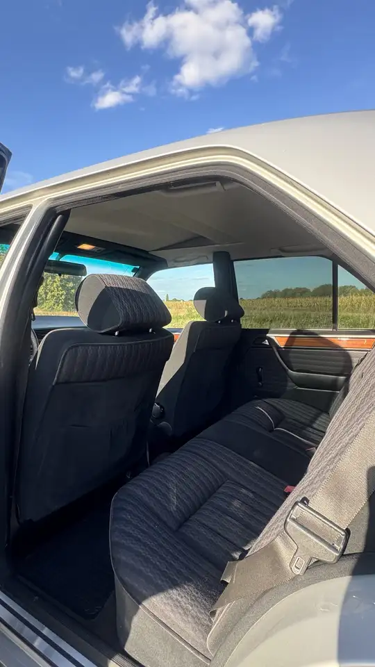 Mercedes-Benz E 230 Autom. SSD Euro2 Kat Top Zustand Org.165tkm, foto 6