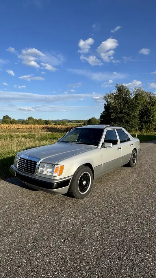 Mercedes-Benz E 230 Autom. SSD Euro2 Kat Top Zustand Org.165tkm, foto 1