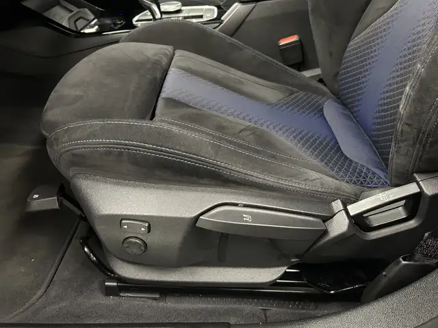 BMW 1 Series view 14