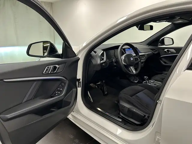 BMW M view 10