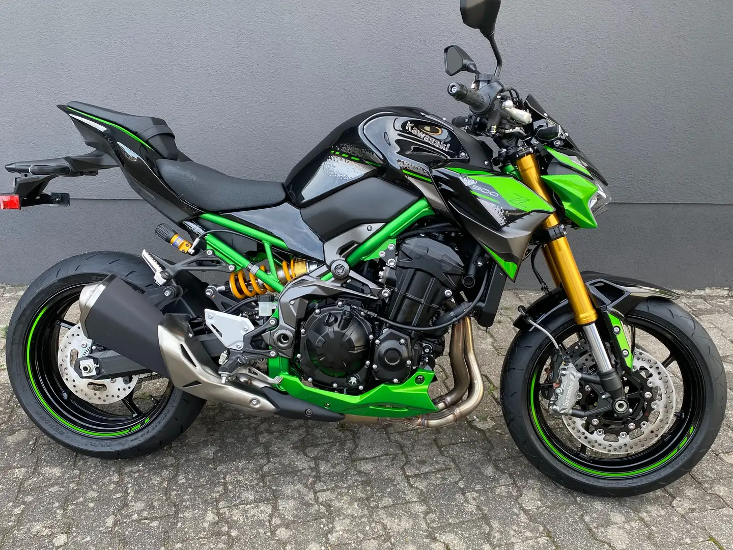 Kawasaki Z 900 Kawasaki Z 900 SE crna - 1