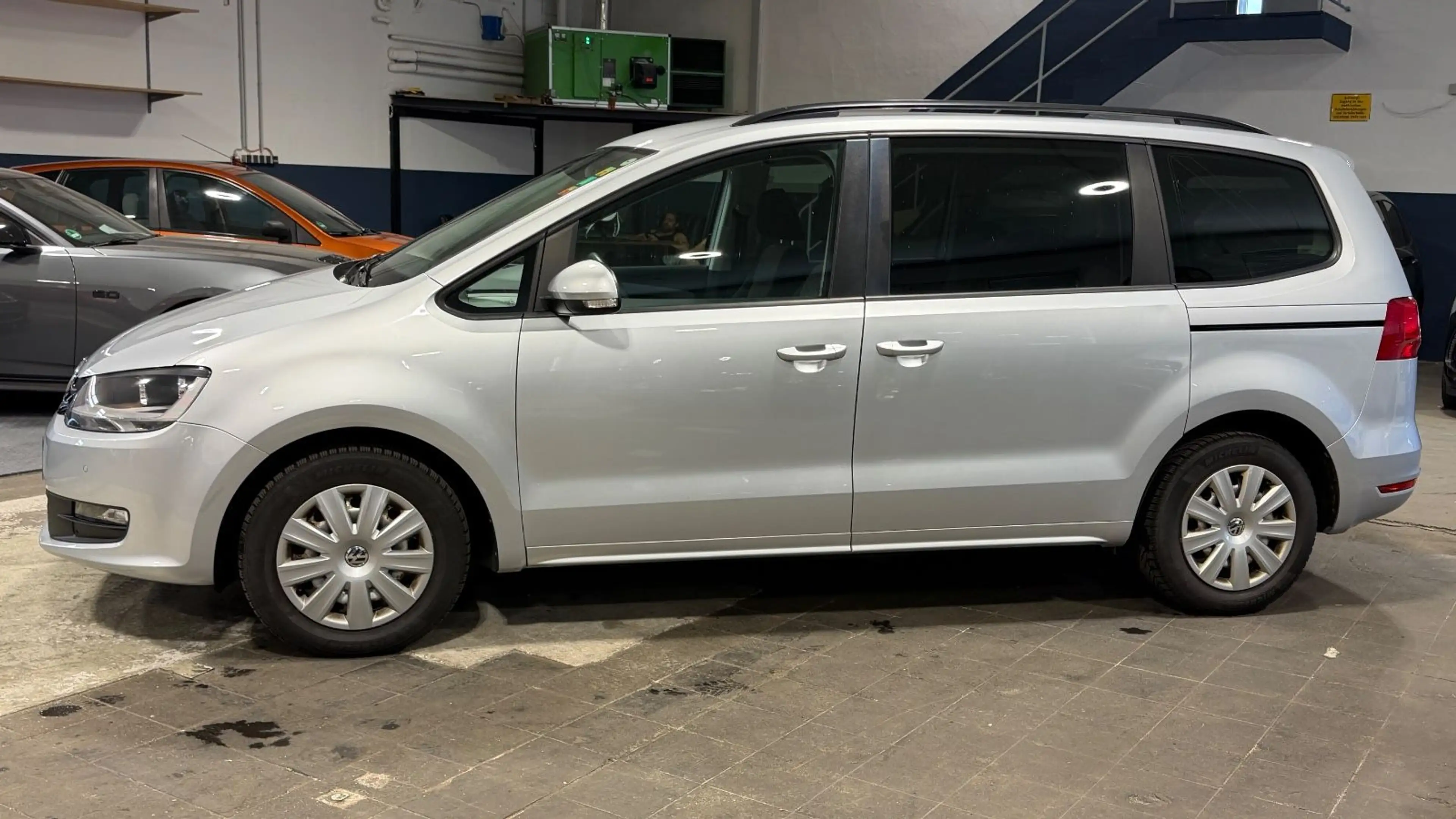 Volkswagen Sharan Trendline BMT#Klimaautomatik#Scheckheft# — photo 3