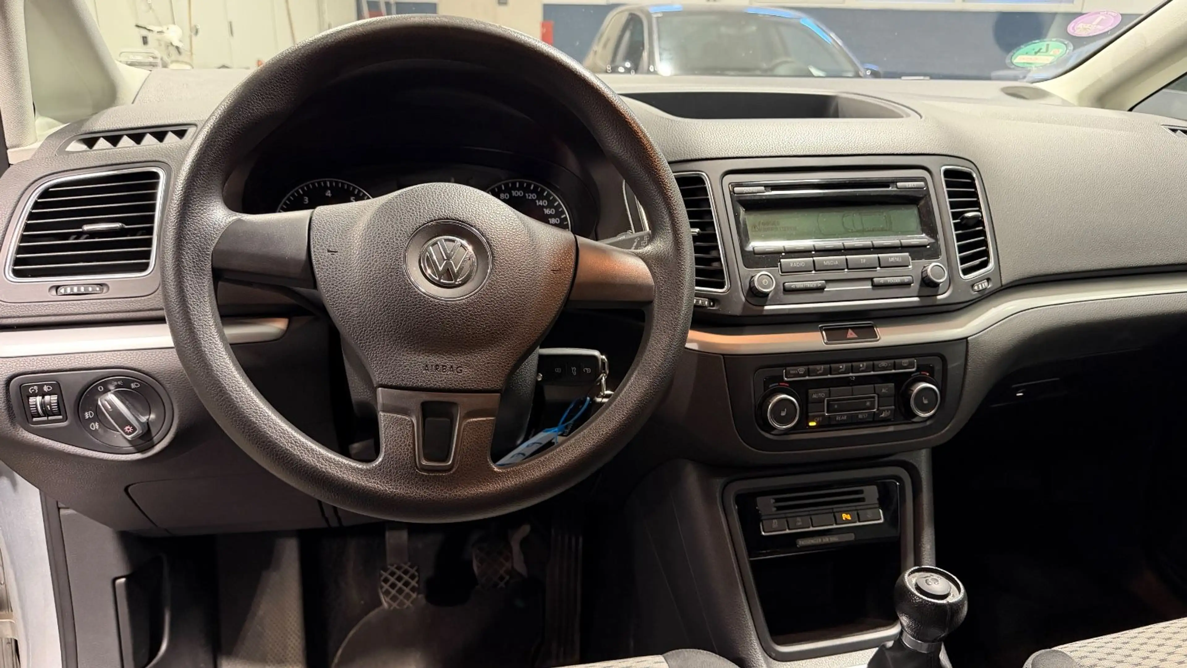 Volkswagen Sharan Trendline BMT#Klimaautomatik#Scheckheft# — photo 12
