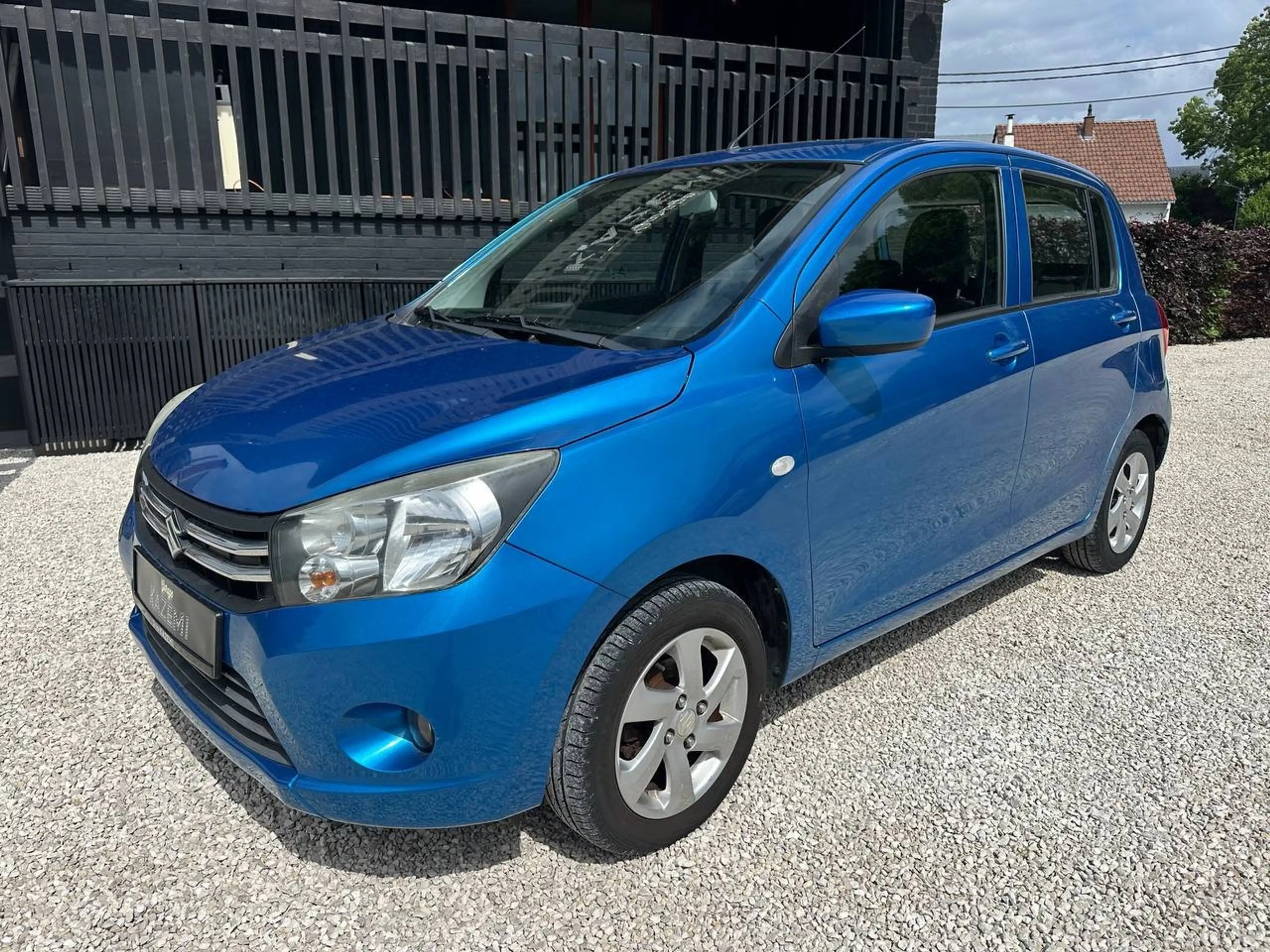 Suzuki Celerio 1.0i * 35.532 KM !!! *
