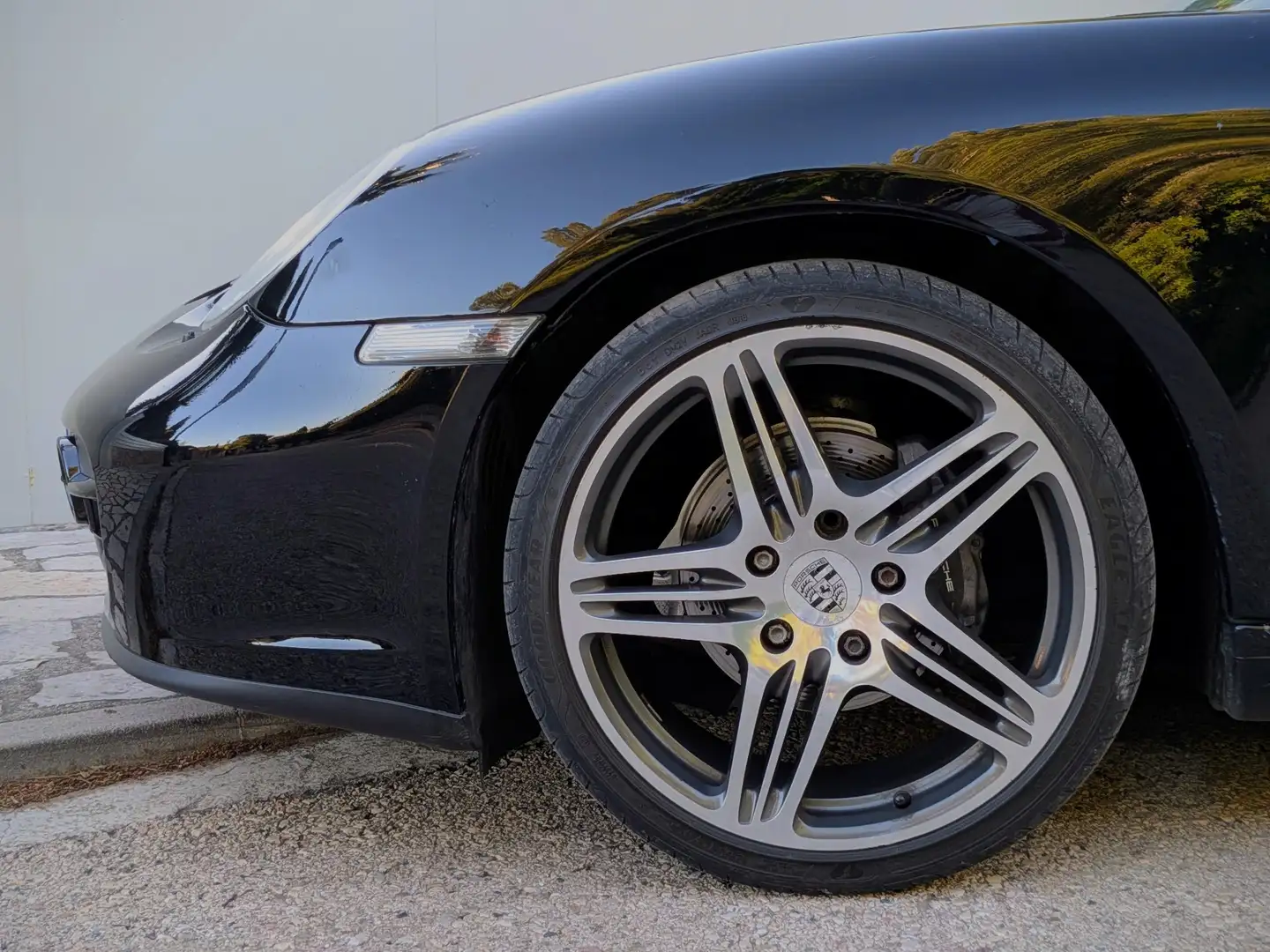 Porsche Cayman Sport - 2