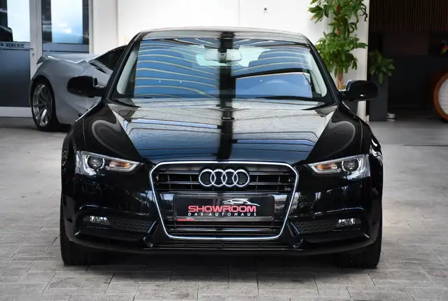 Audi A5 view 4