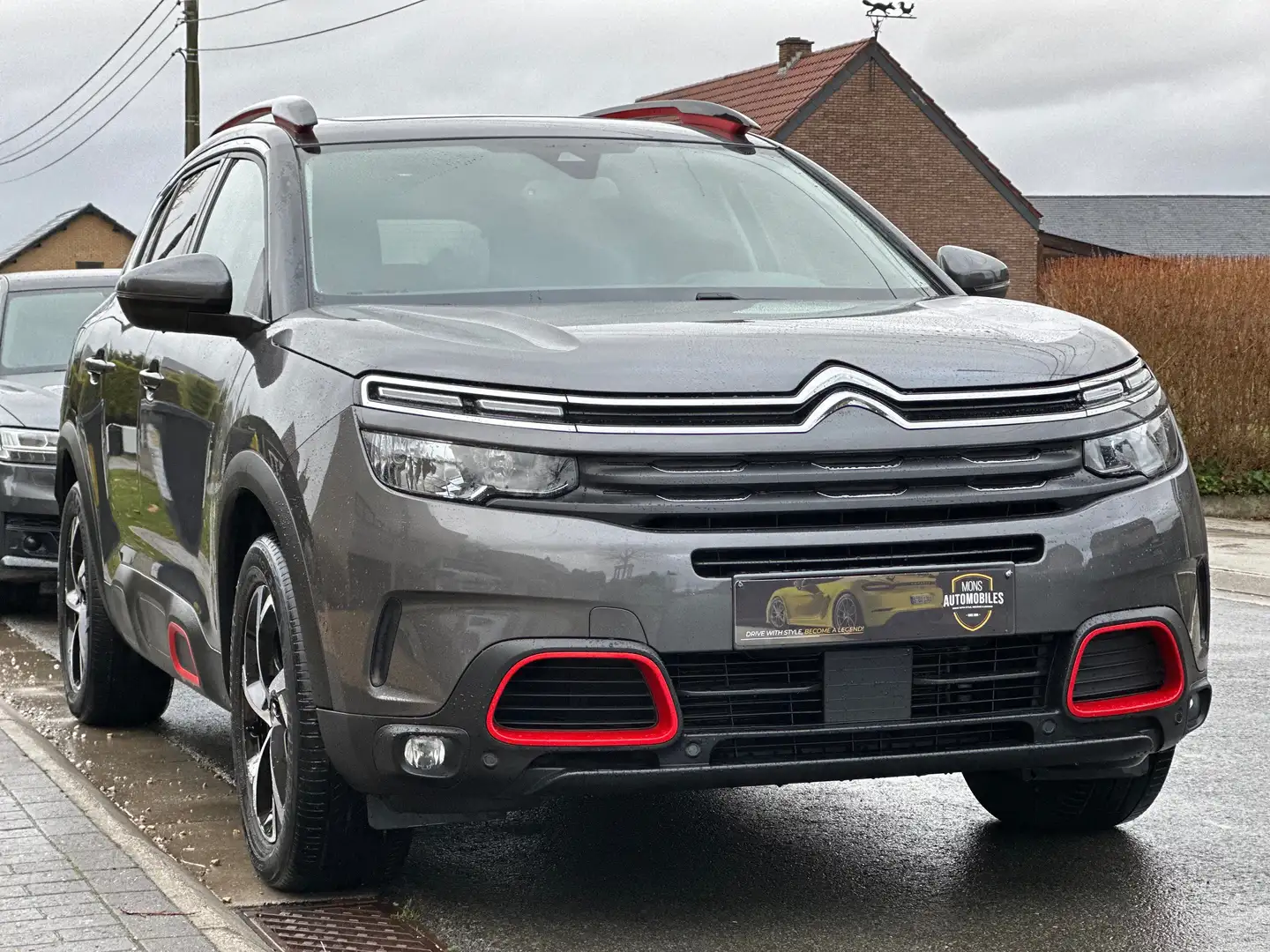 Citroen C5 Aircross 1.2 Feel S Toit Panoramique Gris - 1