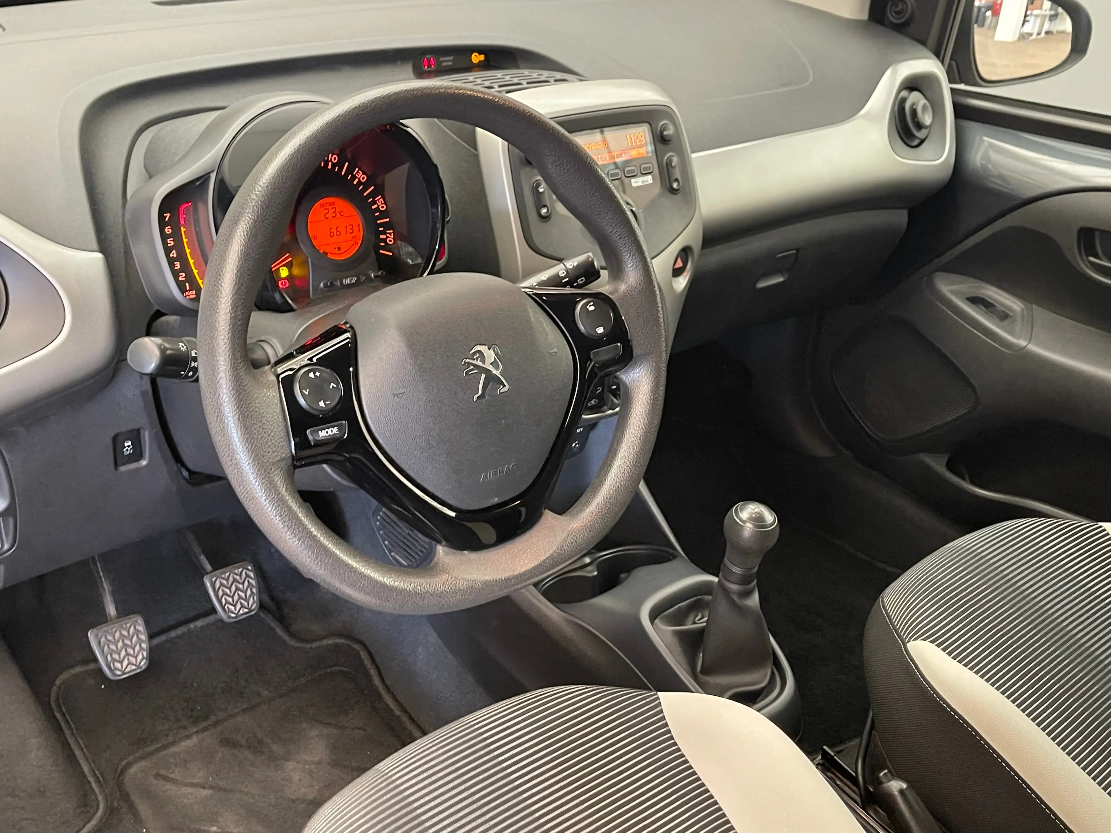 Peugeot 108 1.0 e-VTi Active TOP! Bluetooth | Airco | Elektris — photo 14