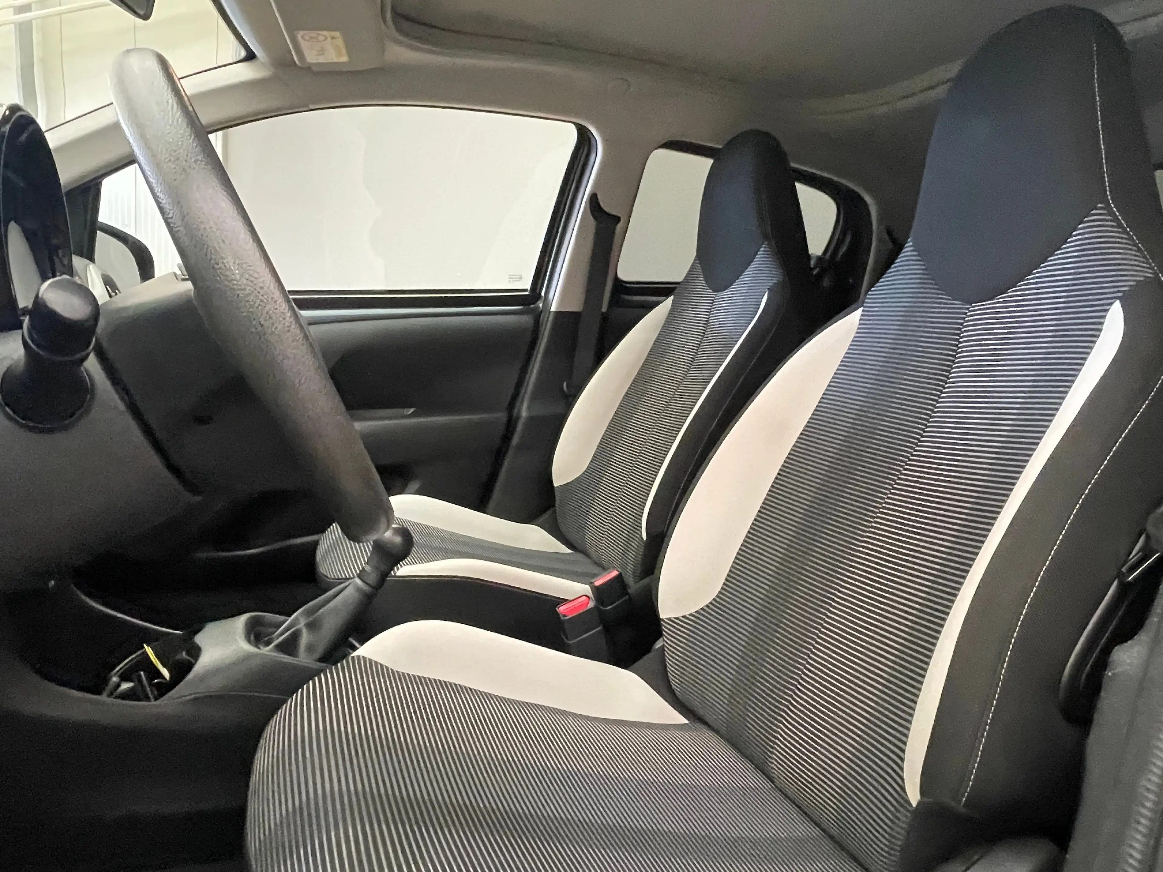 Peugeot 108 1.0 e-VTi Active TOP! Bluetooth | Airco | Elektris — photo 6