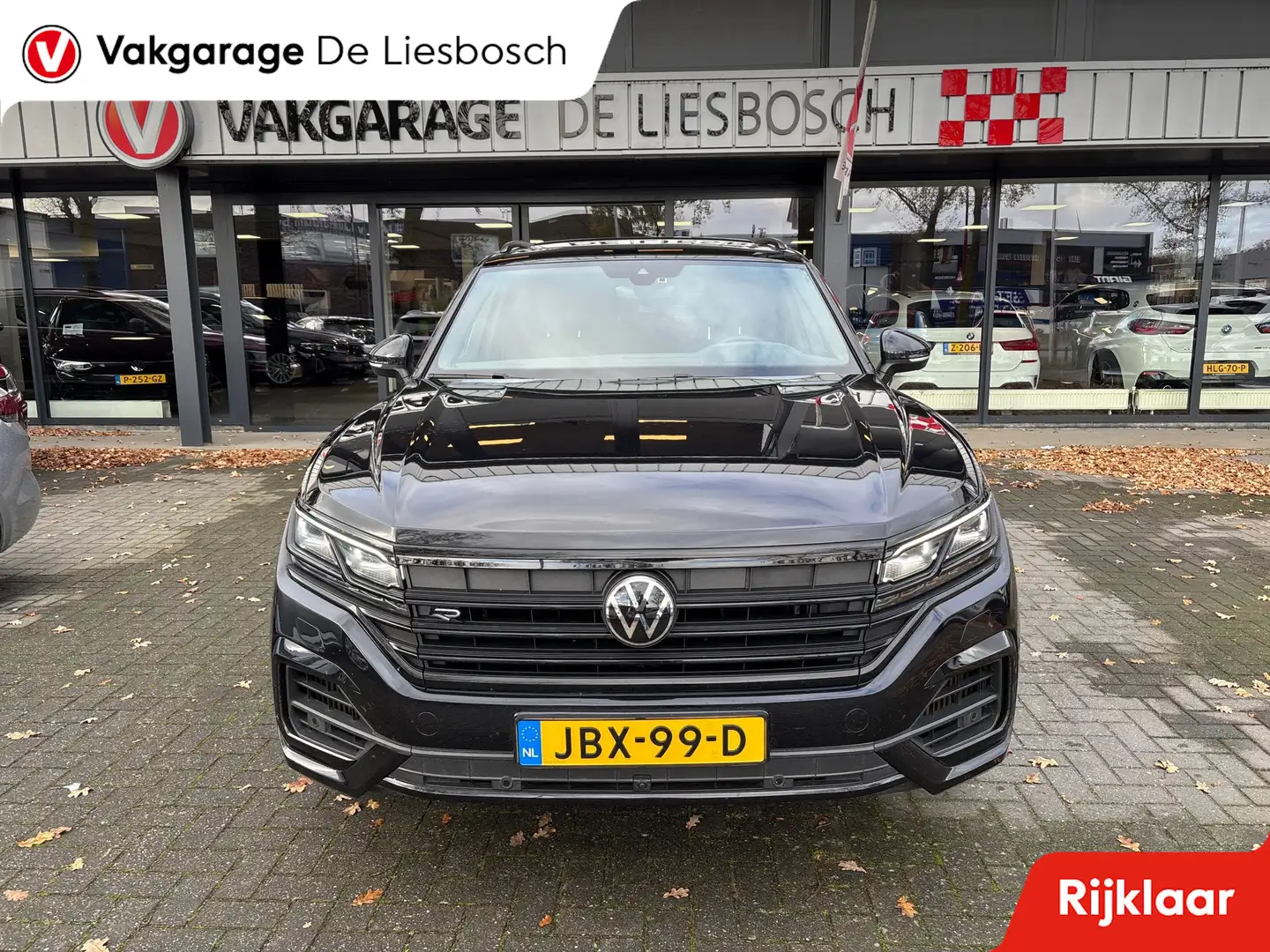 Volkswagen Touareg 3.0 TSi 4MOTION R-line/ pano / leer/ navi/ camera/ Noir - 2