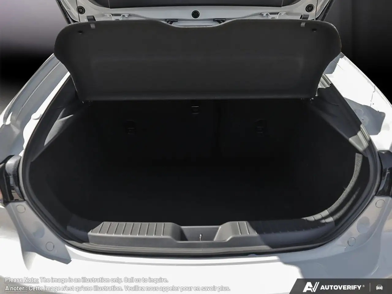 Mazda 3 снимка Mazda 3