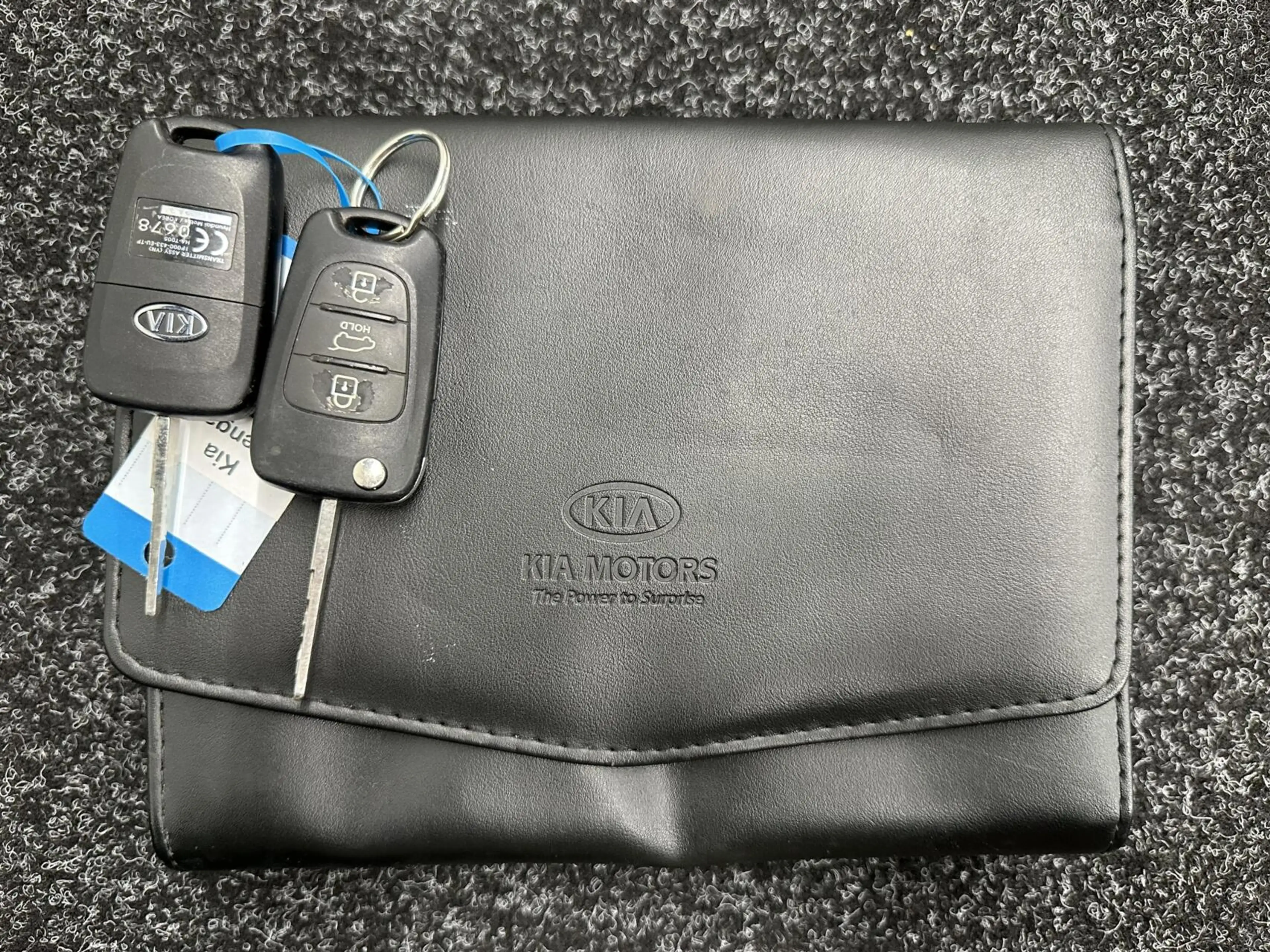 Kia Venga 1.4 CVVT Seven NAVI CAMERA ECC CRUISE LM TREKHAAK — photo 40