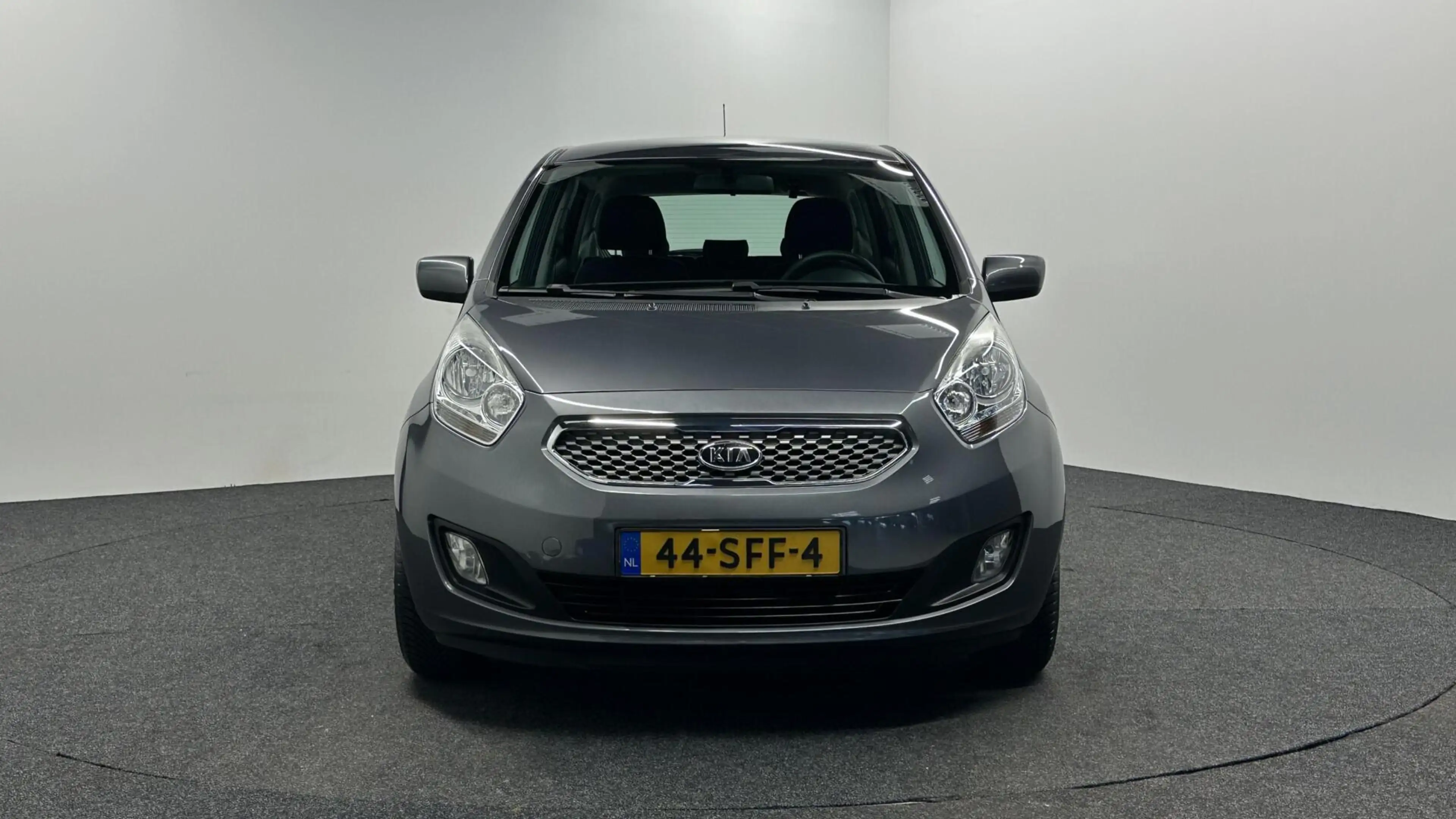 Kia Venga 1.4 CVVT Seven NAVI CAMERA ECC CRUISE LM TREKHAAK — photo 6