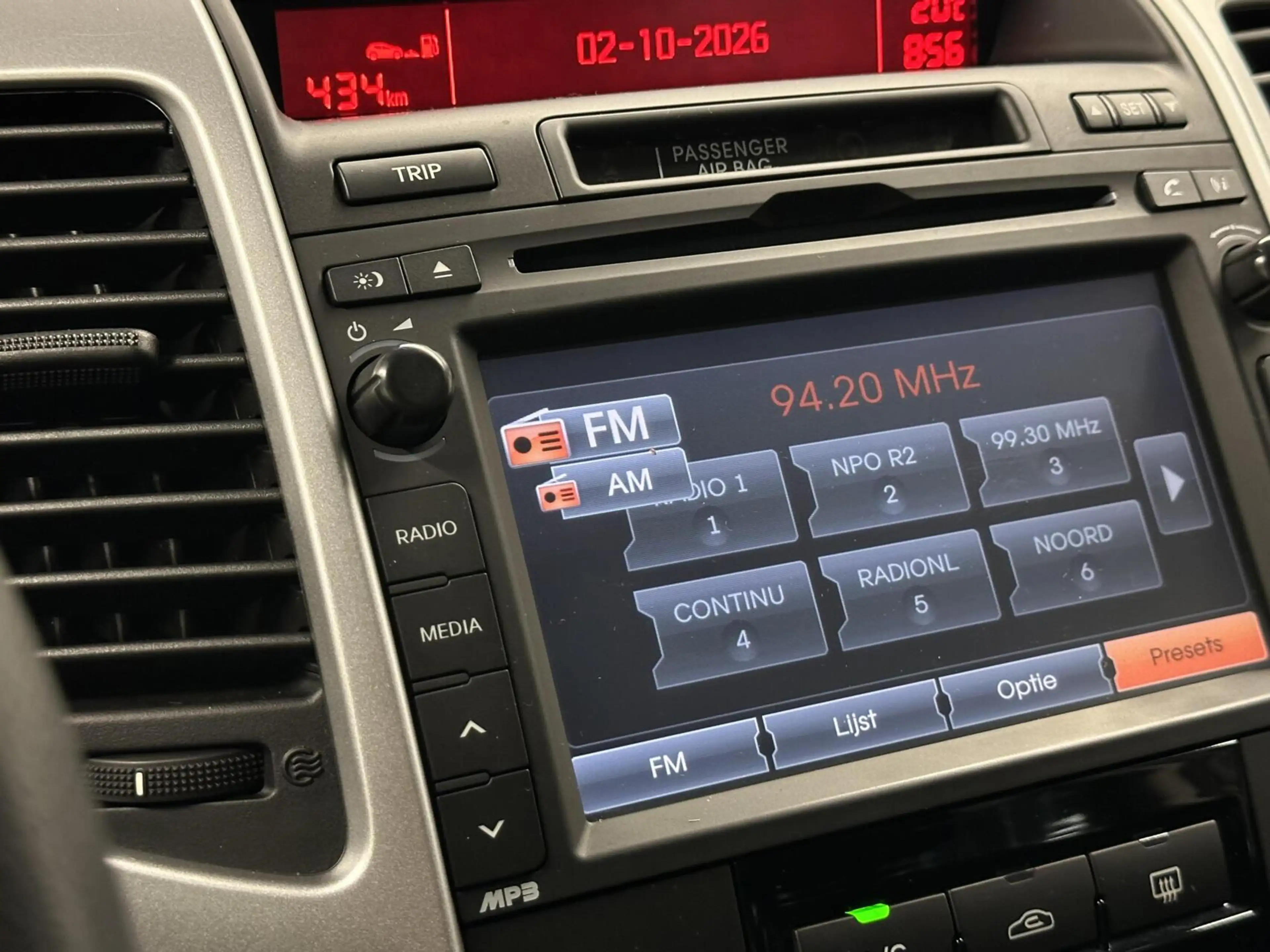 Kia Venga 1.4 CVVT Seven NAVI CAMERA ECC CRUISE LM TREKHAAK — photo 30