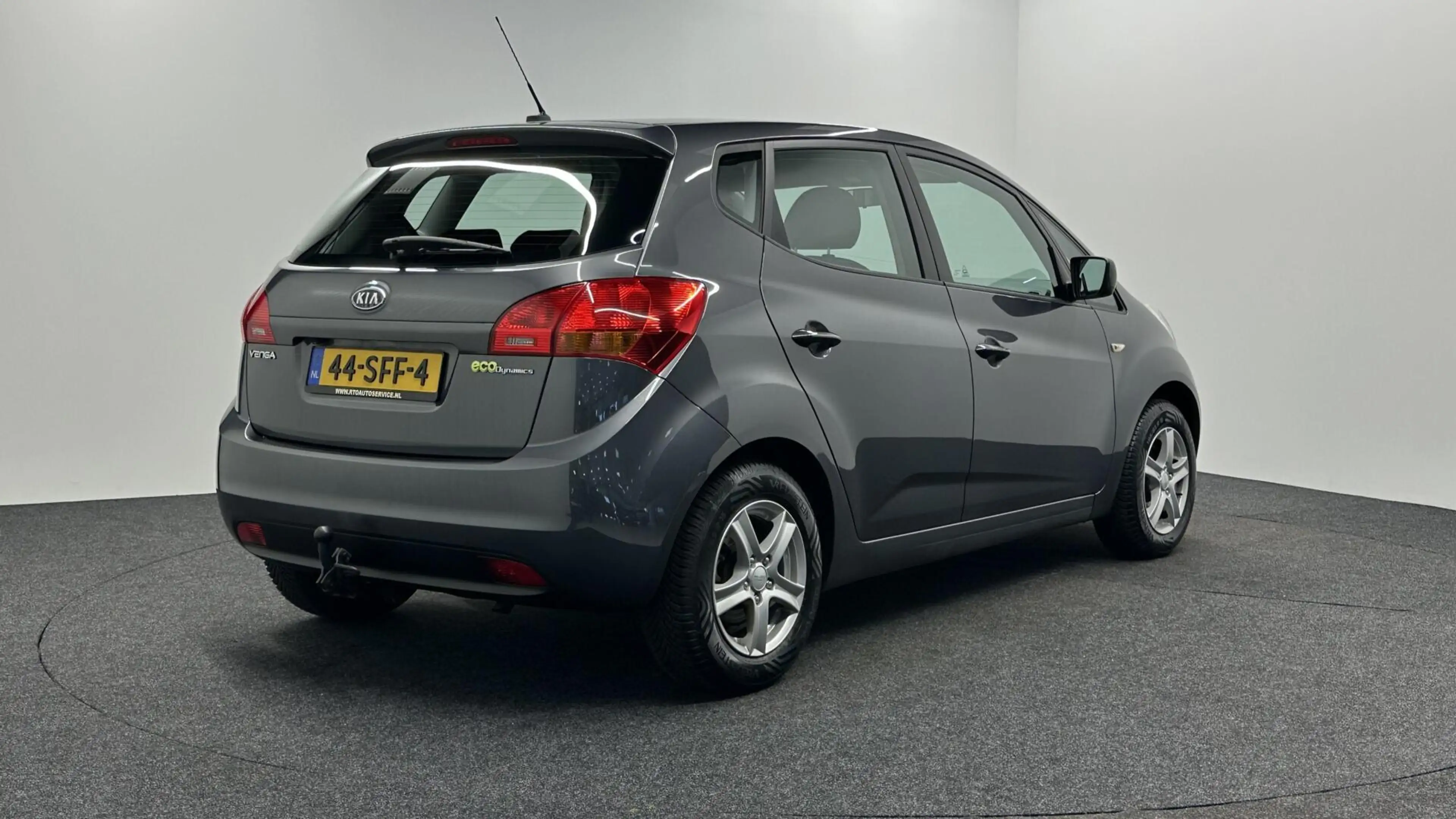 Kia Venga 1.4 CVVT Seven NAVI CAMERA ECC CRUISE LM TREKHAAK — photo 5