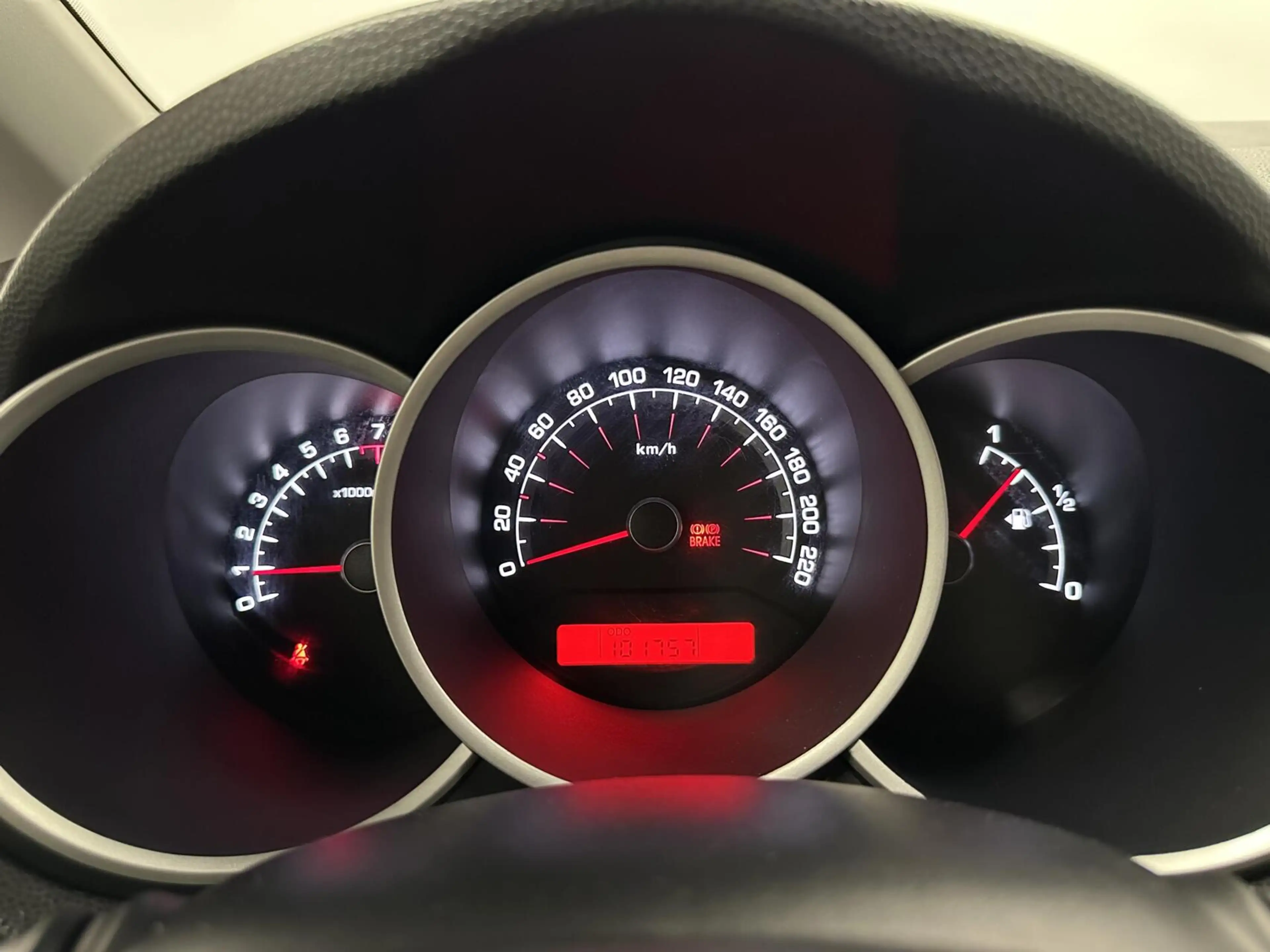 Kia Venga 1.4 CVVT Seven NAVI CAMERA ECC CRUISE LM TREKHAAK — photo 26