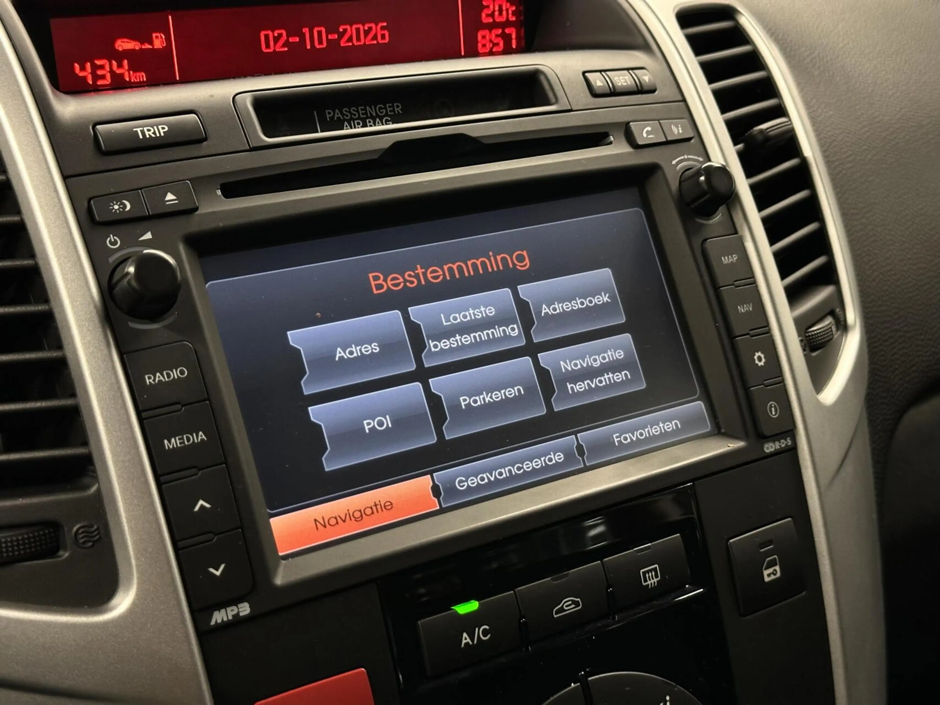 Kia Venga 1.4 CVVT Seven NAVI CAMERA ECC CRUISE LM TREKHAAK — photo 34