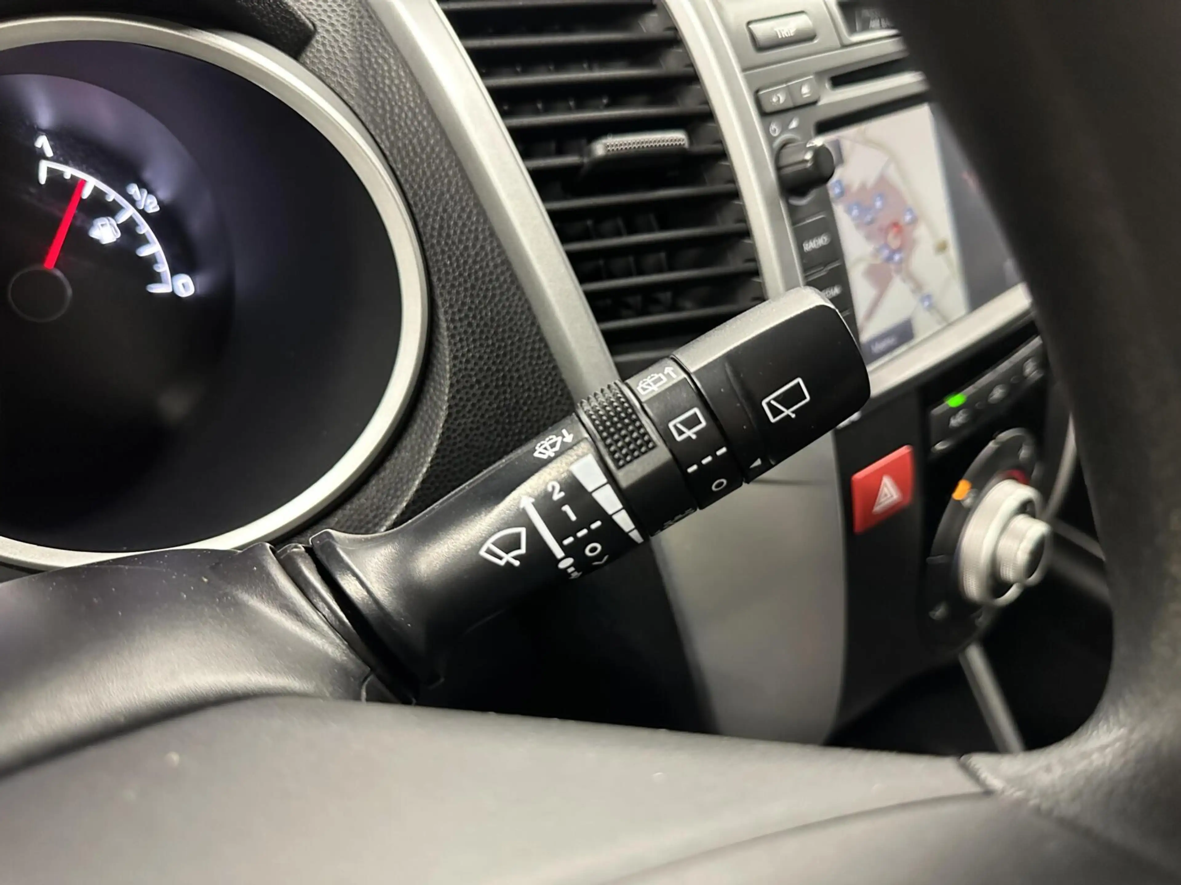Kia Venga 1.4 CVVT Seven NAVI CAMERA ECC CRUISE LM TREKHAAK — photo 25