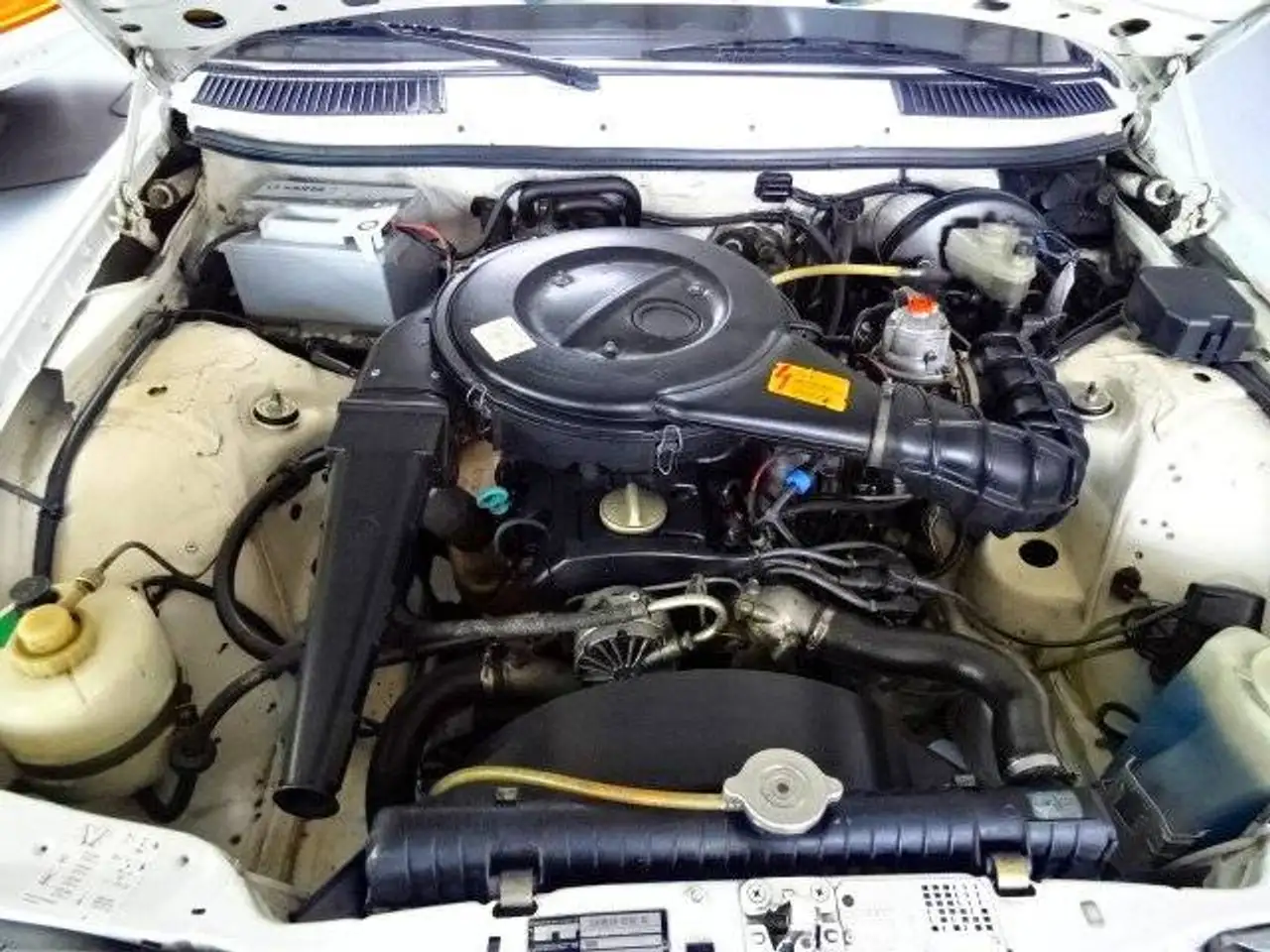 Mercedes-Benz Baureihe 123 200, foto 12