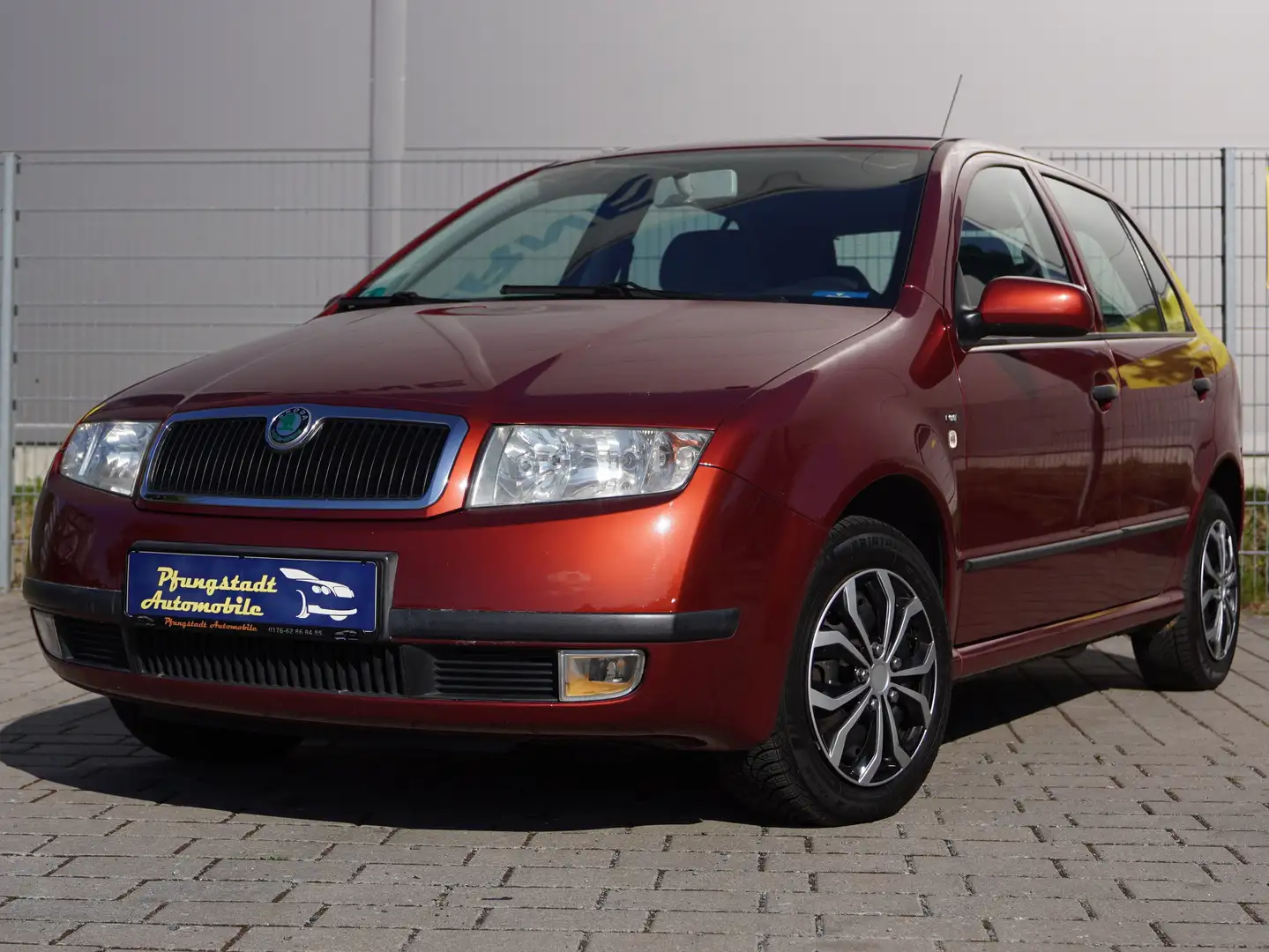 Skoda Fabia 1.4 16V /2Hand/TÜV Neu/BremsenNeu/isofix/ Rood - 1