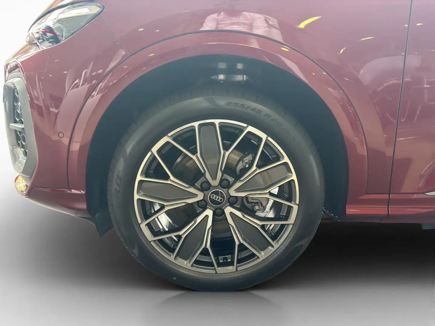 Audi Q5 Sportback TFSI quattro 150 kW Rouge - 2