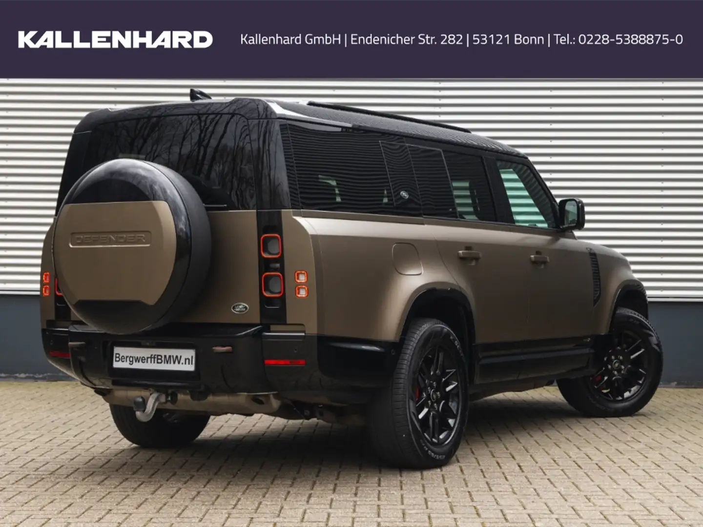 Land Rover Defender 130-P400-8 Sitzer-AHK-Meridian Braun - 2