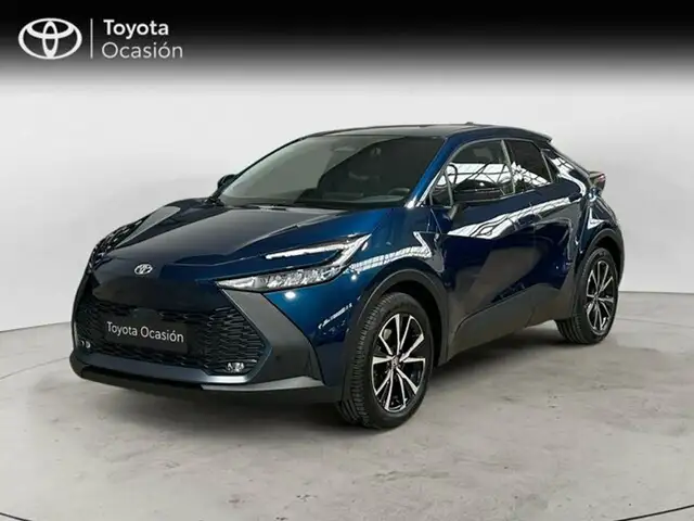 Toyota C-HR R 220PH e-CVT 5P Advance