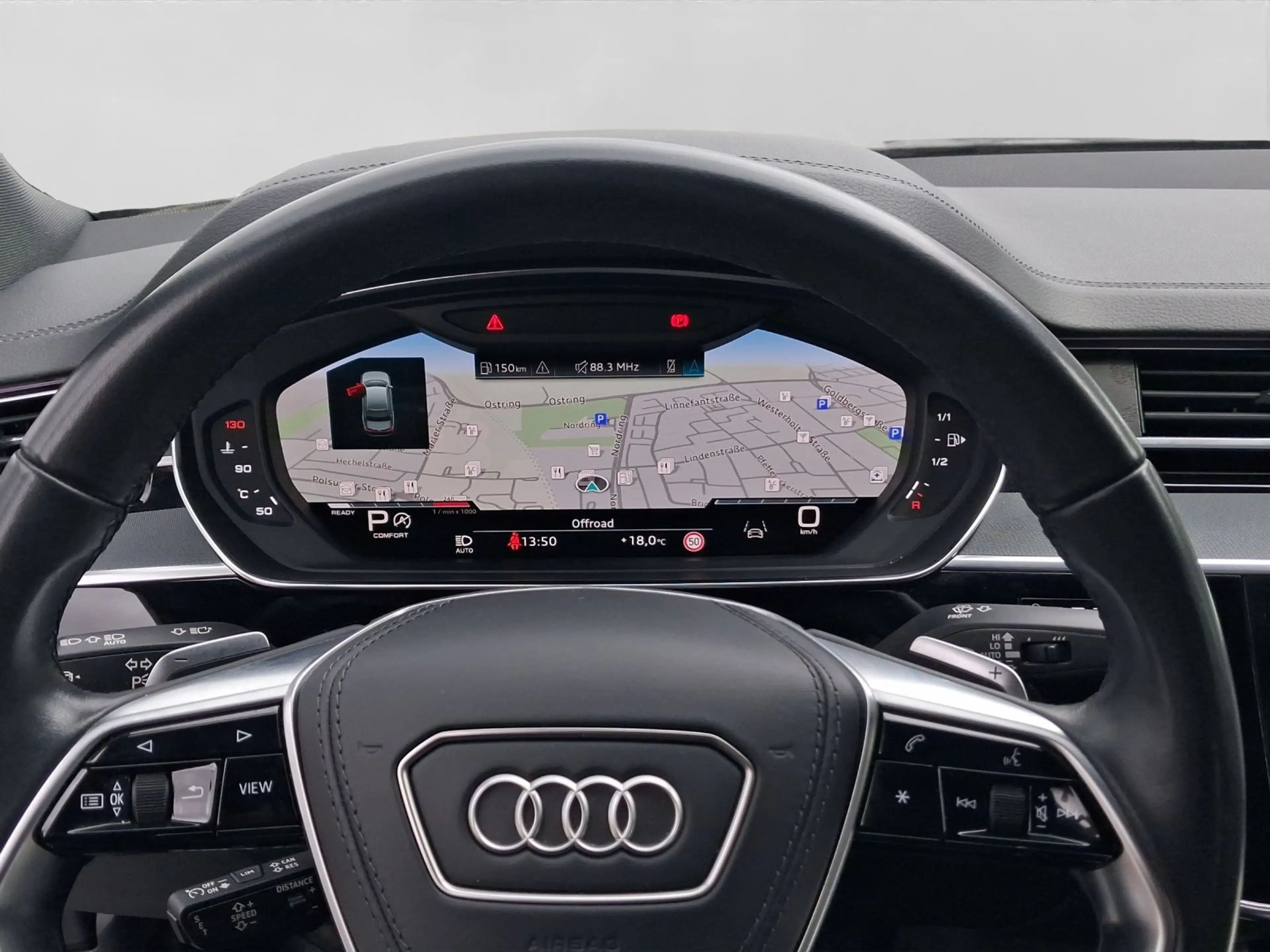 Audi A8 50 TDI Q HD-MATRIX BuO LUFT PANO LM20 — photo 10
