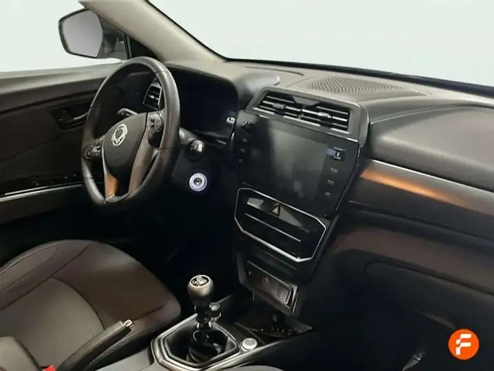 SsangYong Tivoli 2025, foto 10