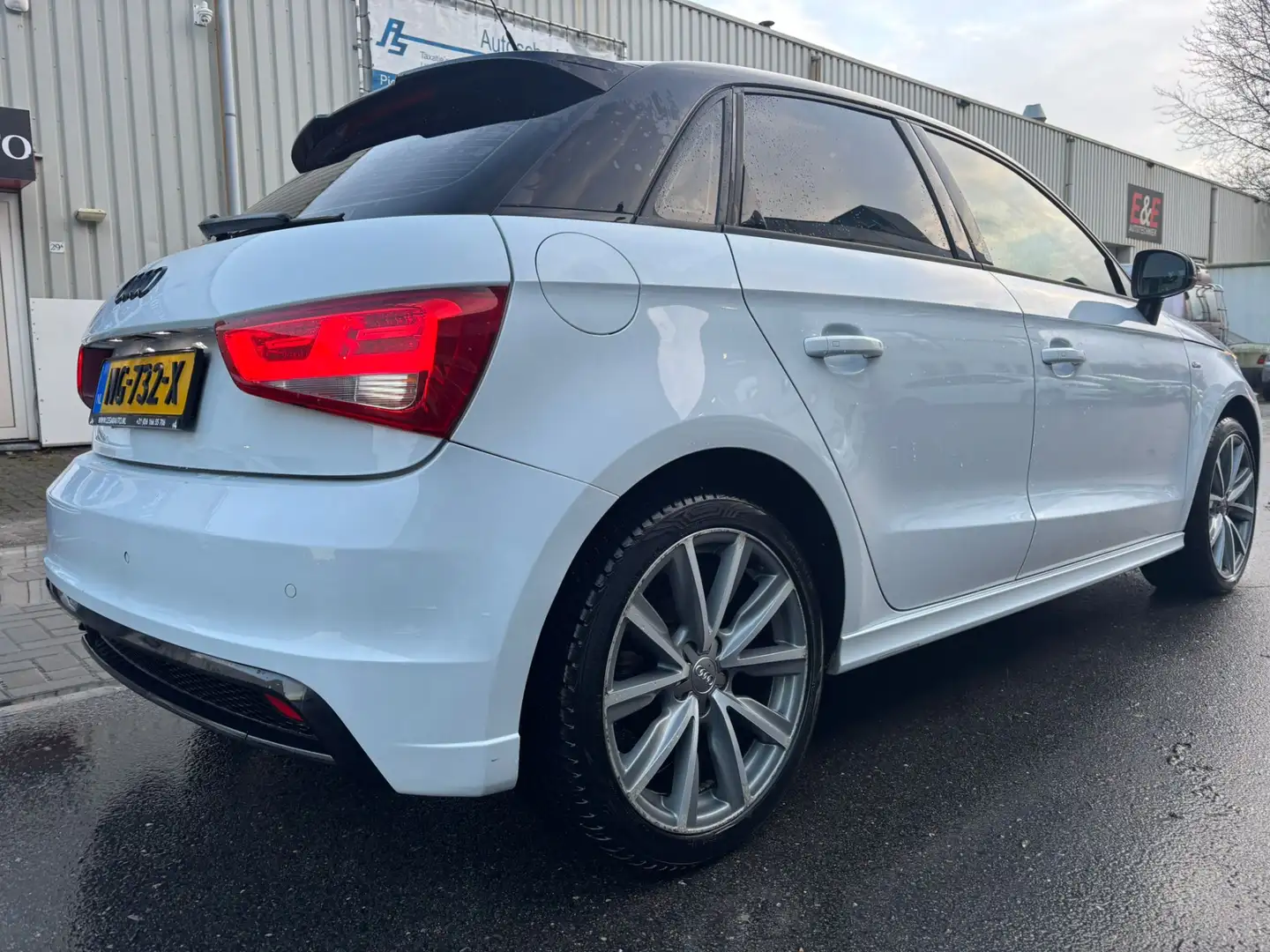 Audi A1 Sportback 1.2 TFSI Pro Line S / 149 DKM / DEALER O Blanc - 2
