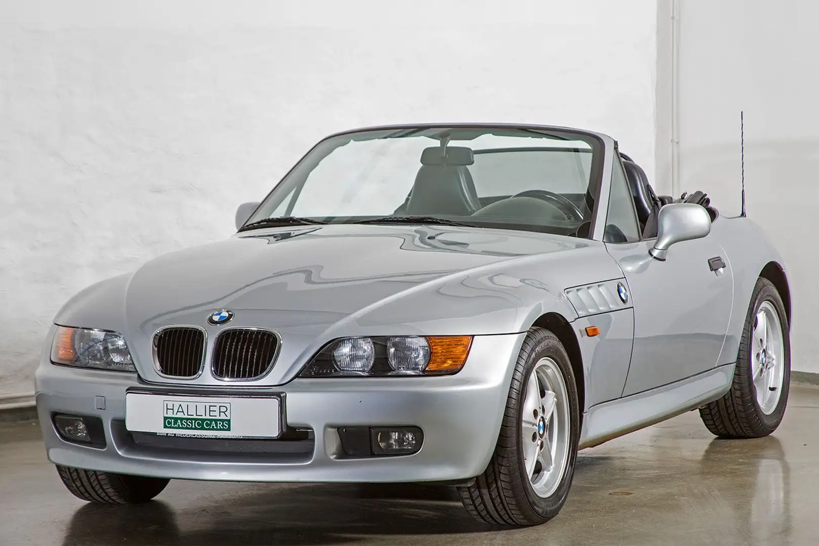 BMW Z3 1,8i, 1. Hand ! sehr schöner Zustand ! Silber - 1
