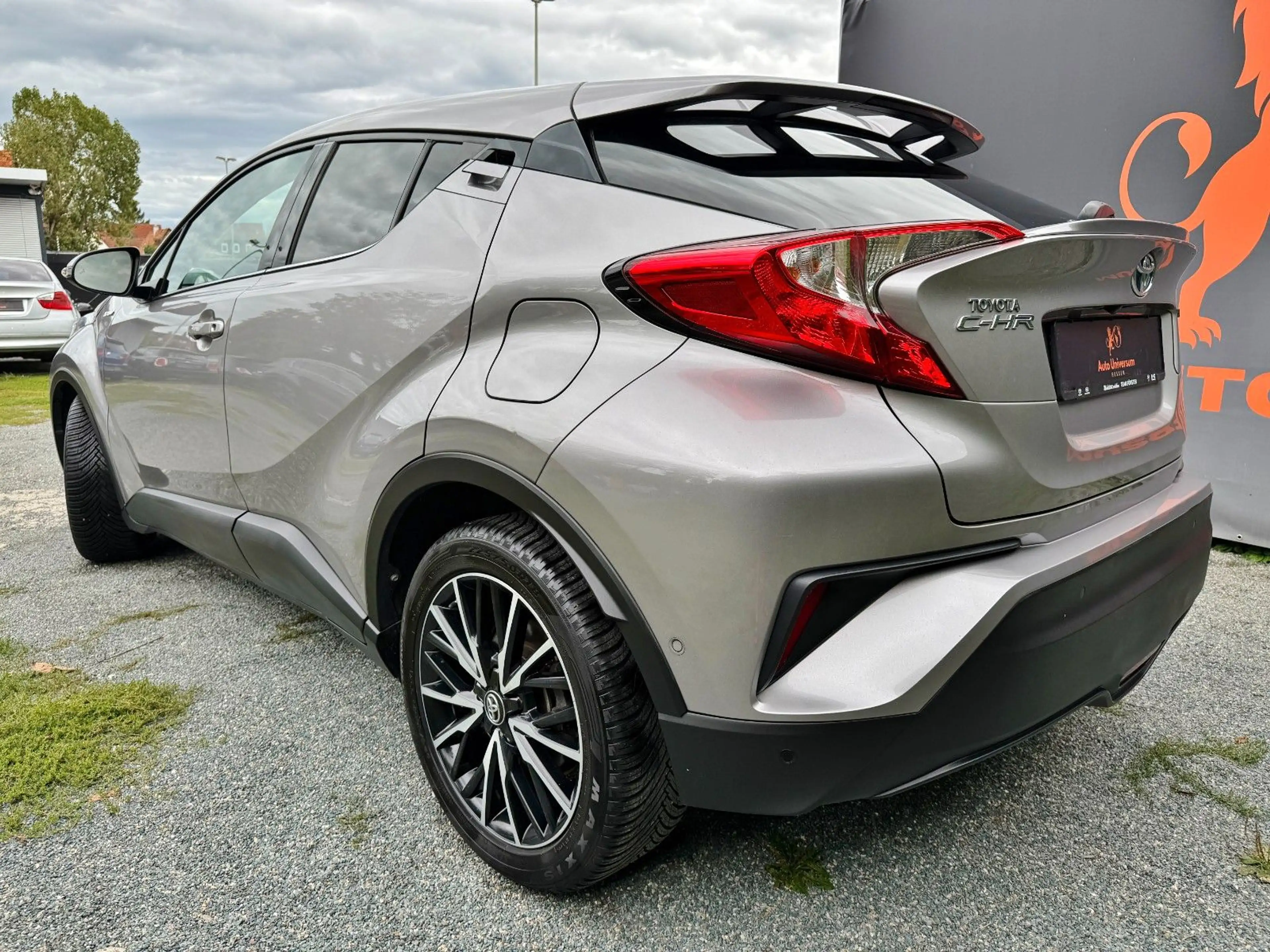 Toyota C-HR Hybrid #1HAND#TÜV#SERVICE#NAVI#KLIMA#ASSIST — photo 4