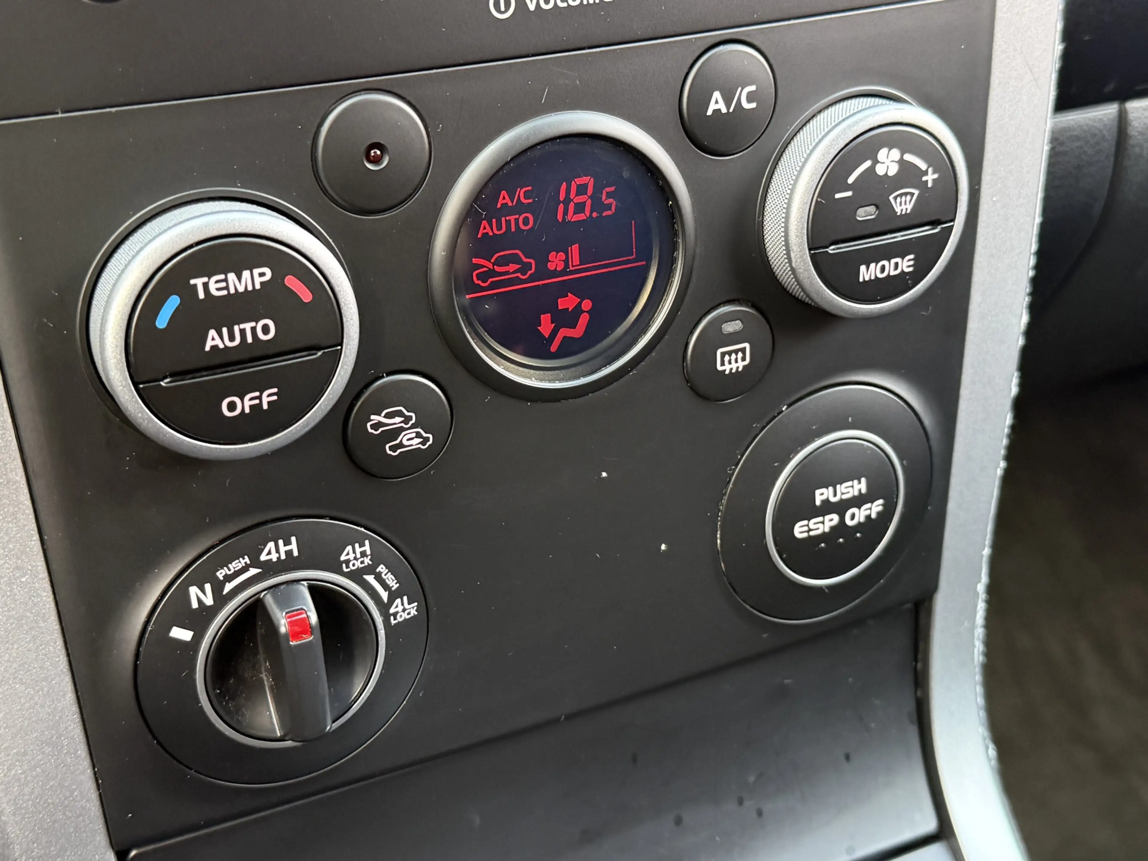 Suzuki Grand Vitara BWJ 2010 2.4 169PK Exclusive TREKHAAK | KEYLESS | — photo 20