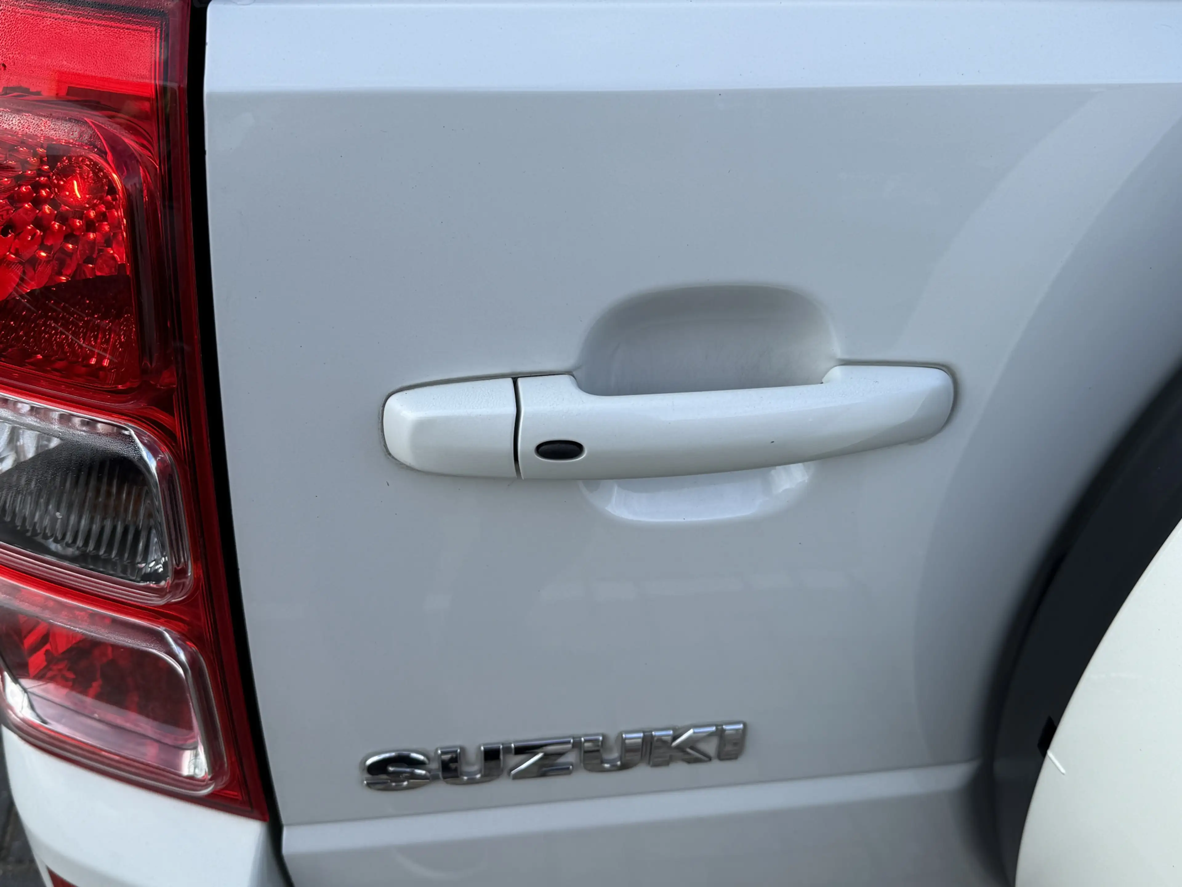 Suzuki Grand Vitara BWJ 2010 2.4 169PK Exclusive TREKHAAK | KEYLESS | — photo 33