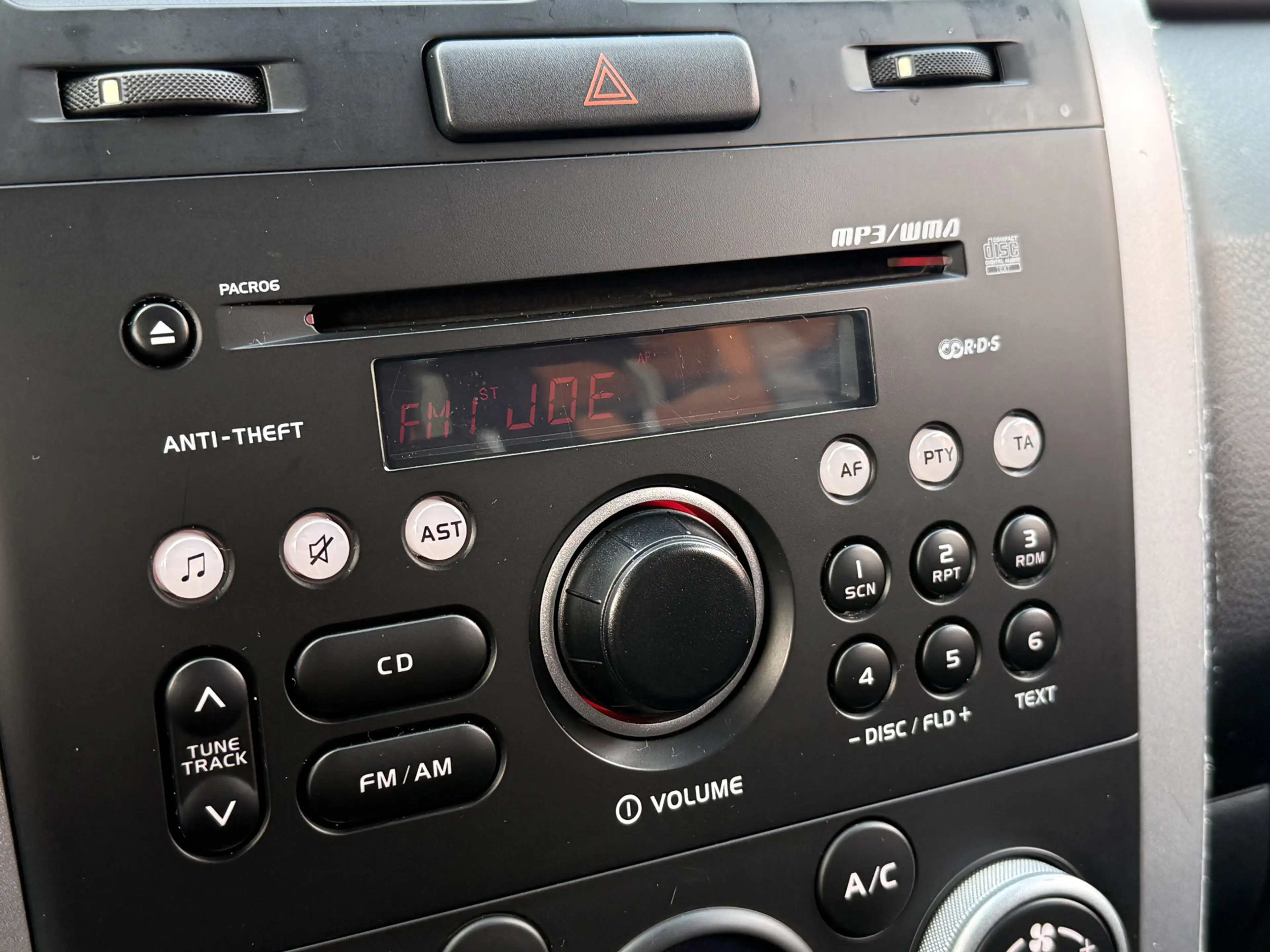 Suzuki Grand Vitara BWJ 2010 2.4 169PK Exclusive TREKHAAK | KEYLESS | — photo 19