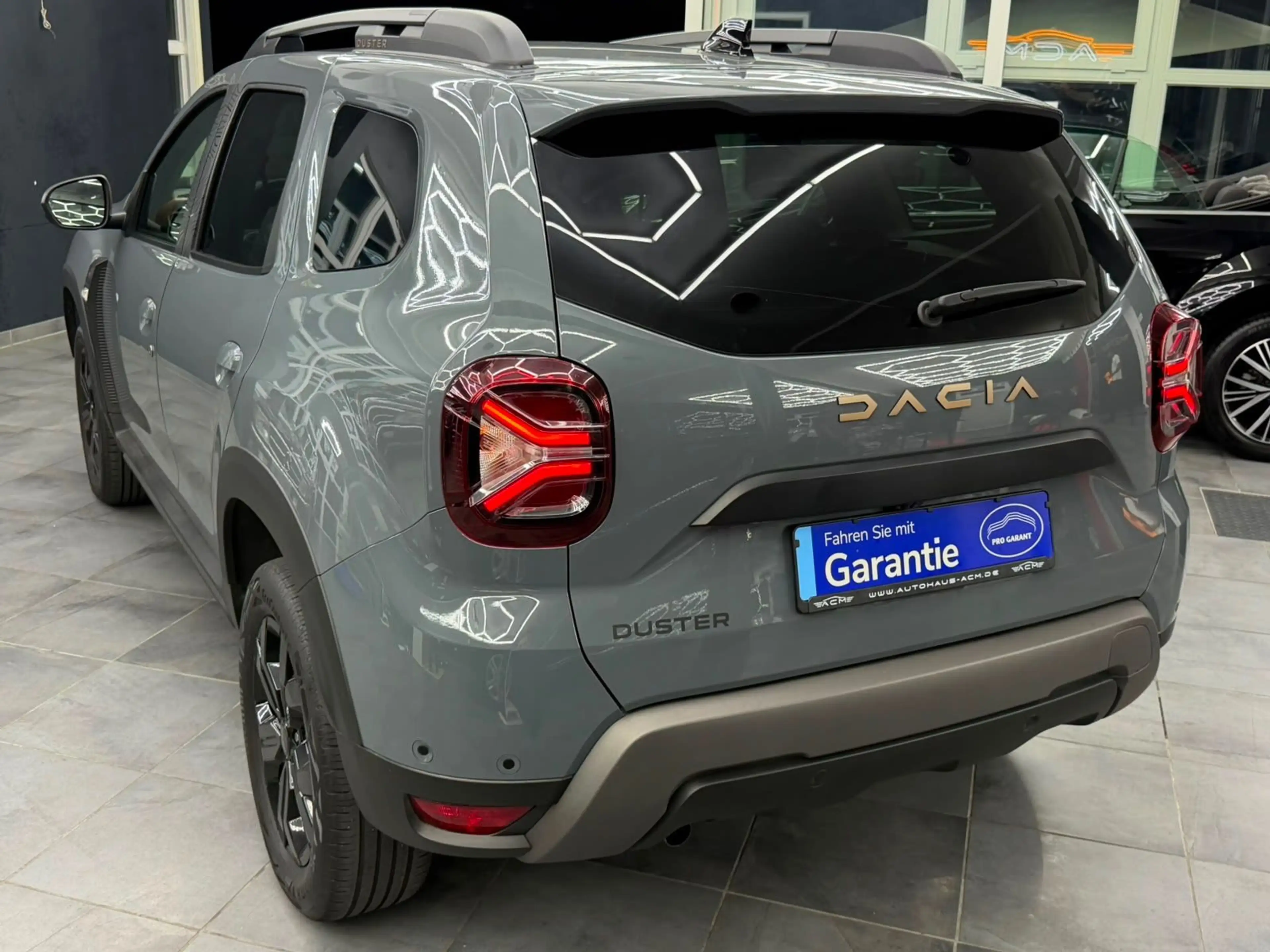 Dacia Duster II Extreme * 1 HAND * AUT * NAVI * — photo 3