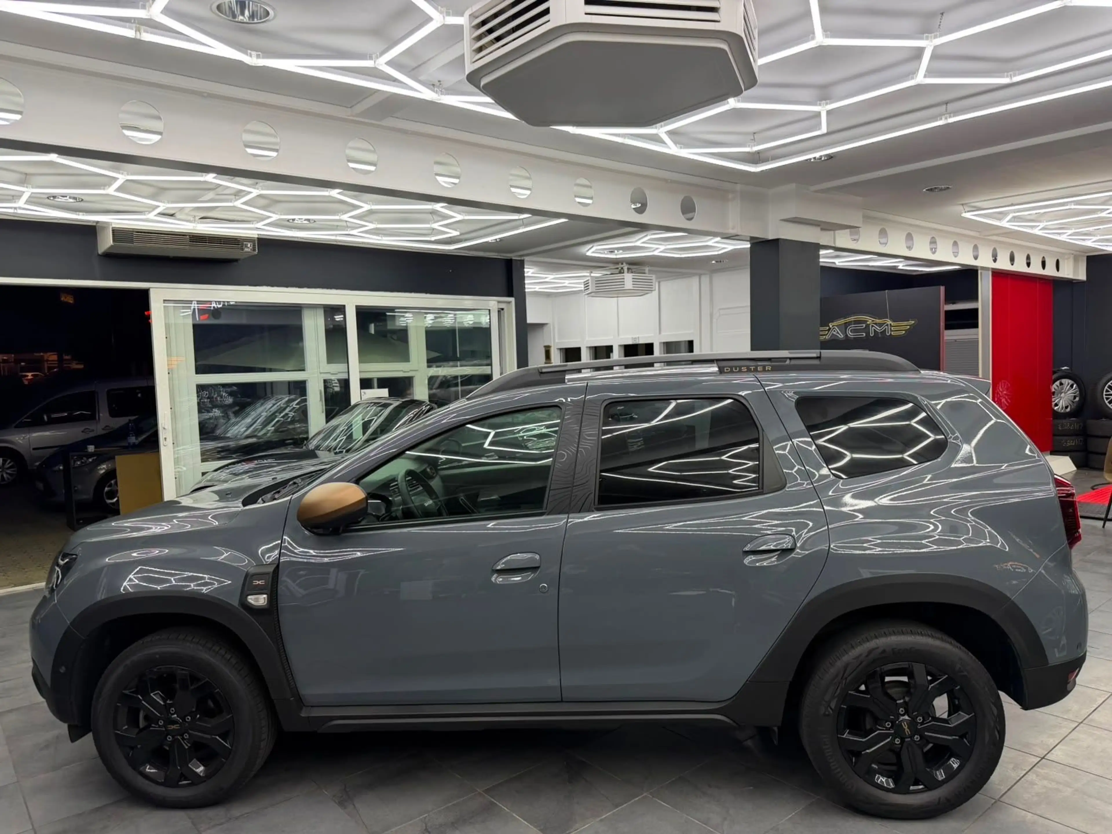 Dacia Duster II Extreme * 1 HAND * AUT * NAVI * — photo 2