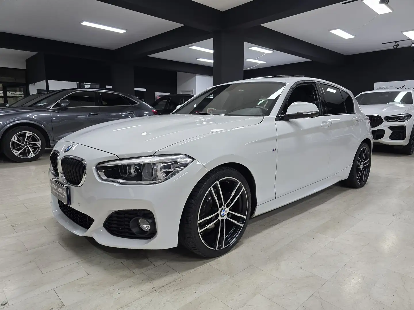 BMW 116 Serie 1 F/20-21 2017 116d Msport 5p (Tetto) Bianco - 1
