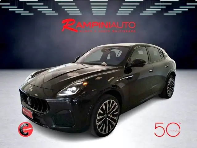 Maserati Grecale 2.0 mhev Modena 330cv RISERVATA COMMERCIANTI